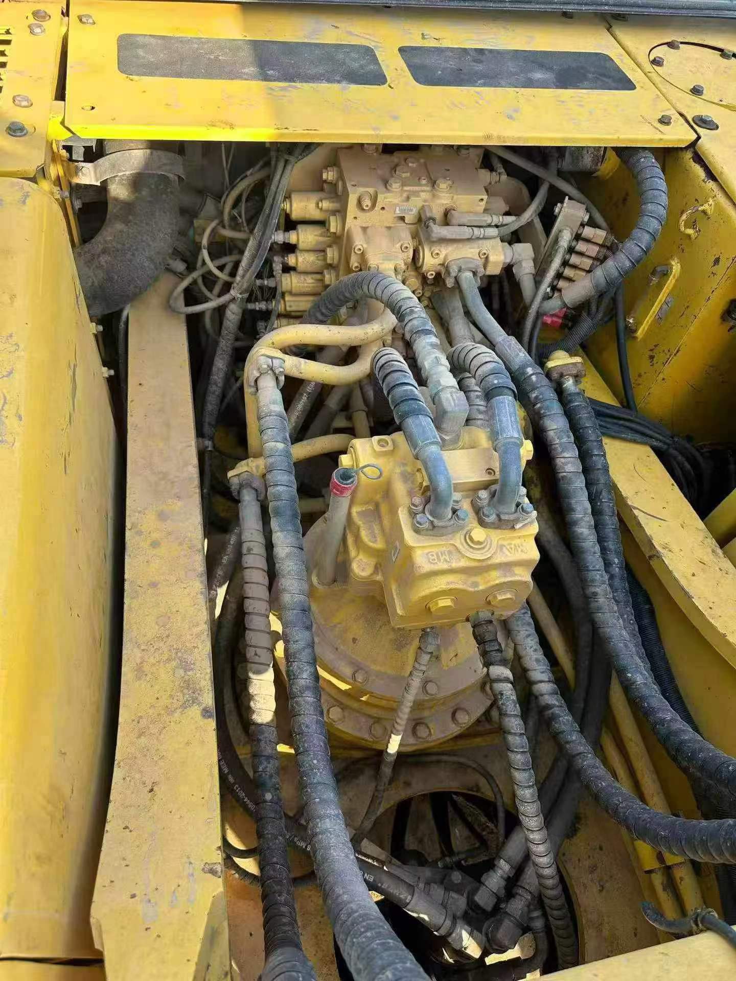 Buy Komatsu PC360-7 Used Excavator / 8