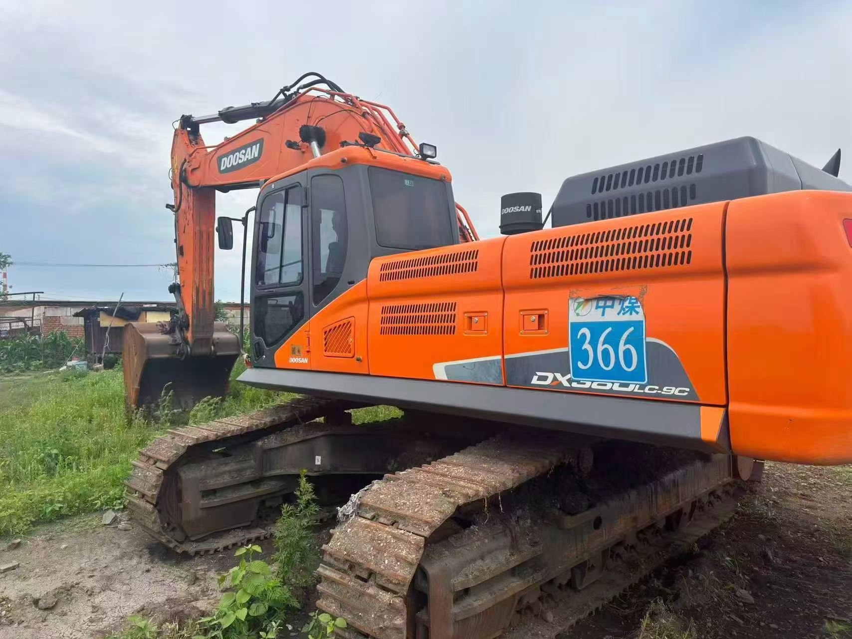 Buy Doosan DX380 Used Excavator / 3
