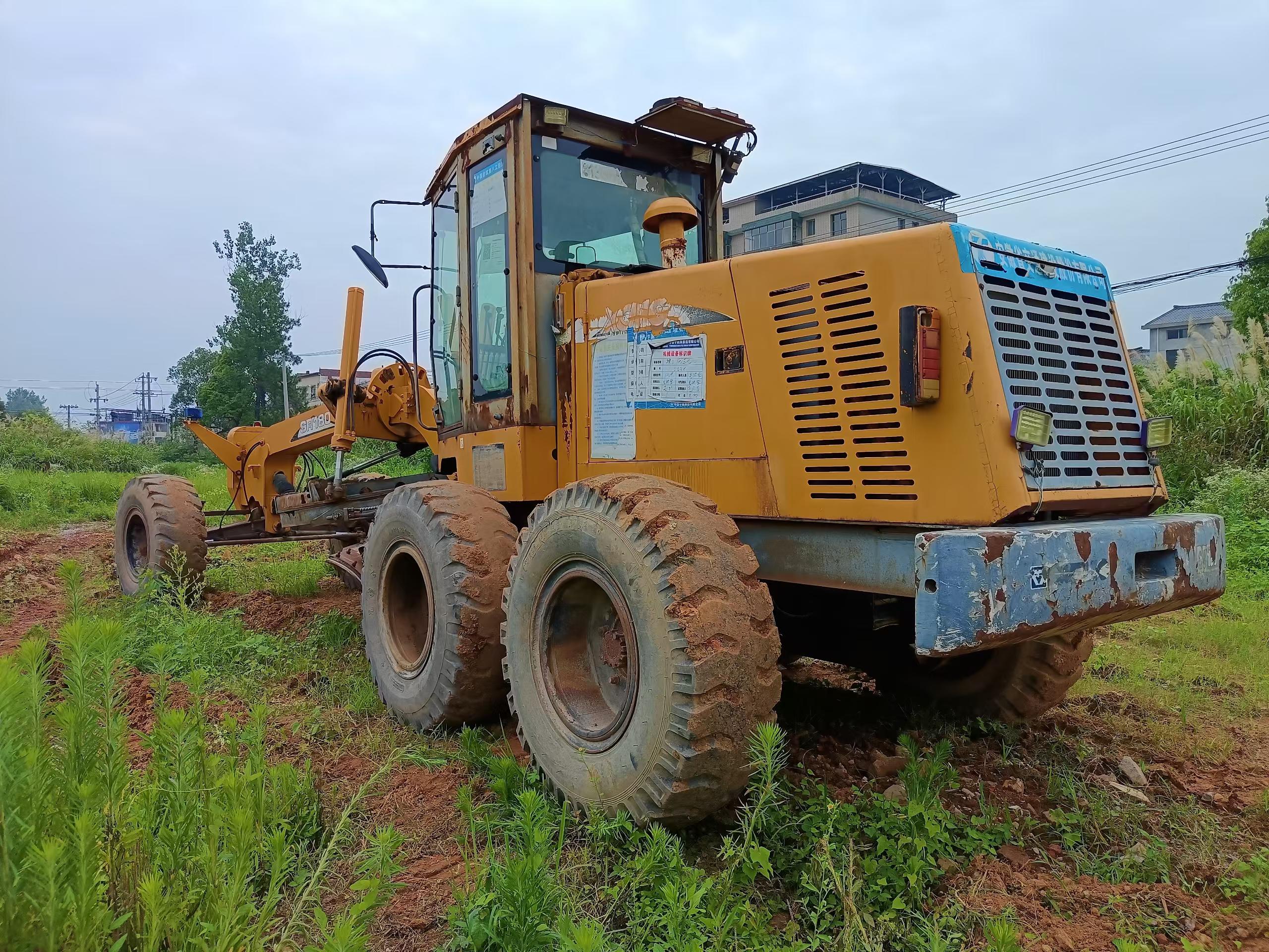 Buy XCMG LW180K Used Excavator / 2