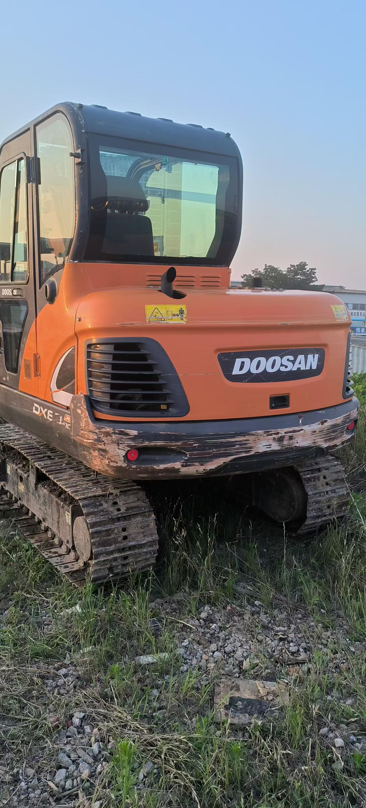 Buy Doosan DH55 Used Excavator / 6