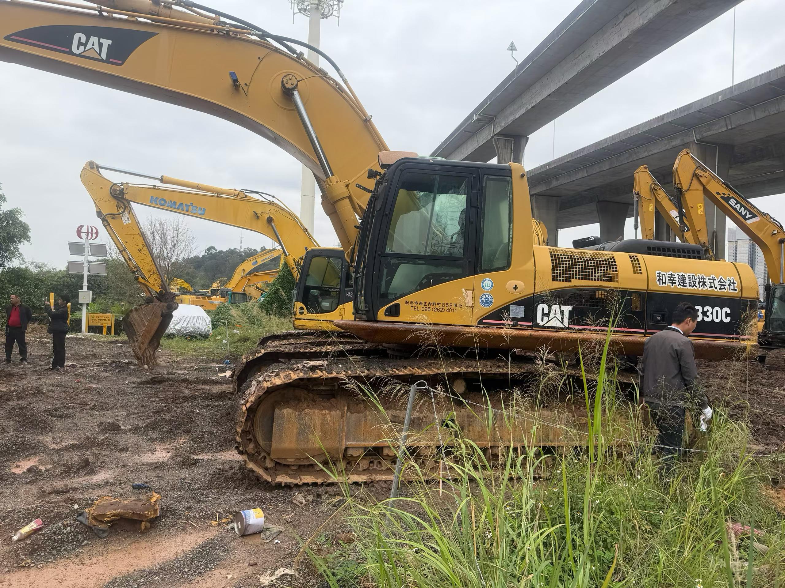 Buy Caterpillar 330C Used Excavator / 2