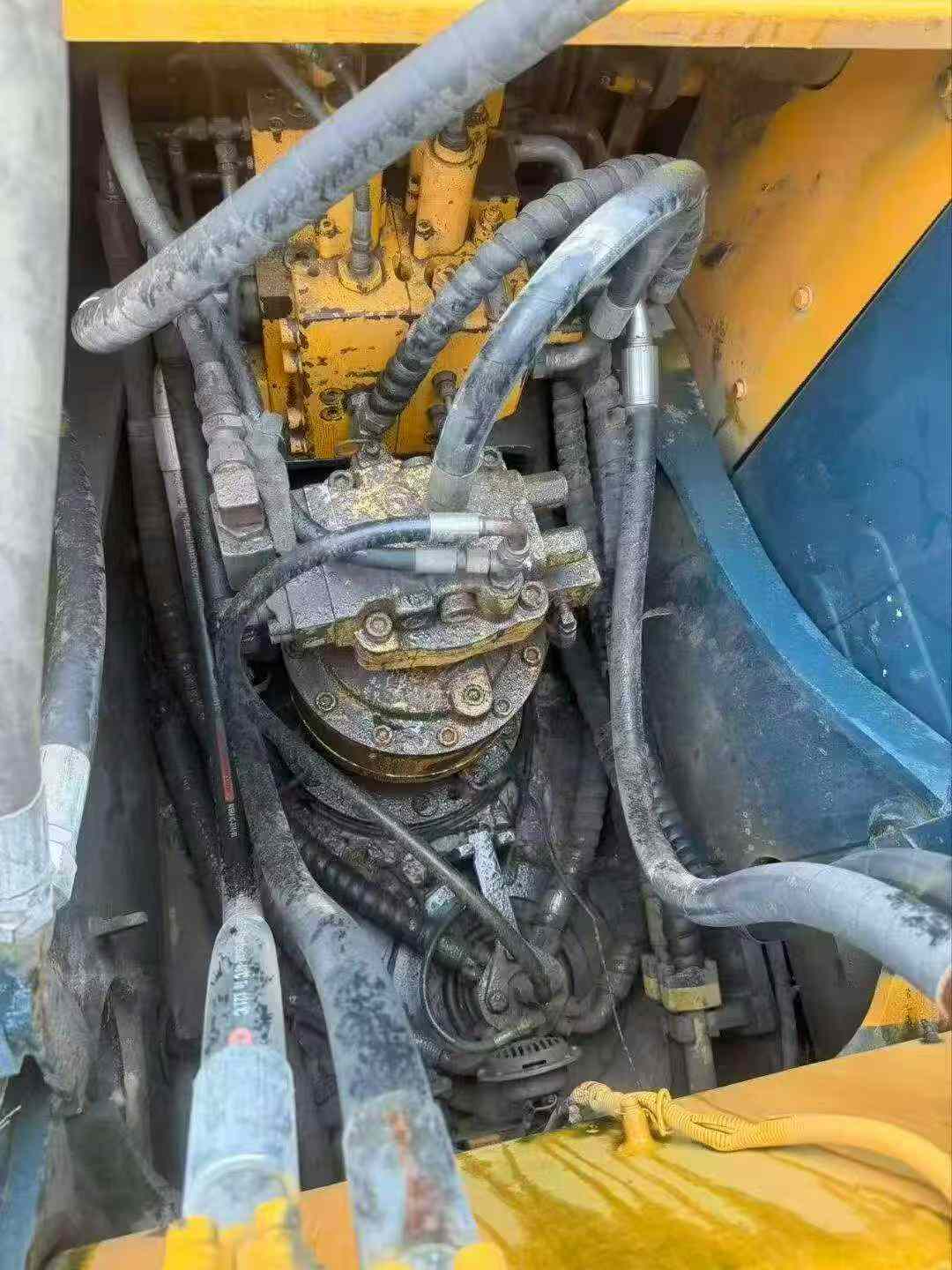 Buy Hyundai R225-7 Used Excavator / 4