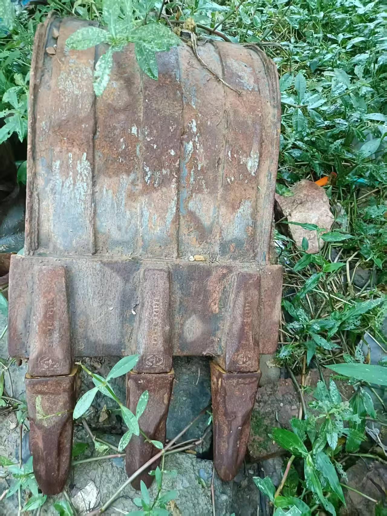 Buy XCMG XE60 Used Excavator / 9