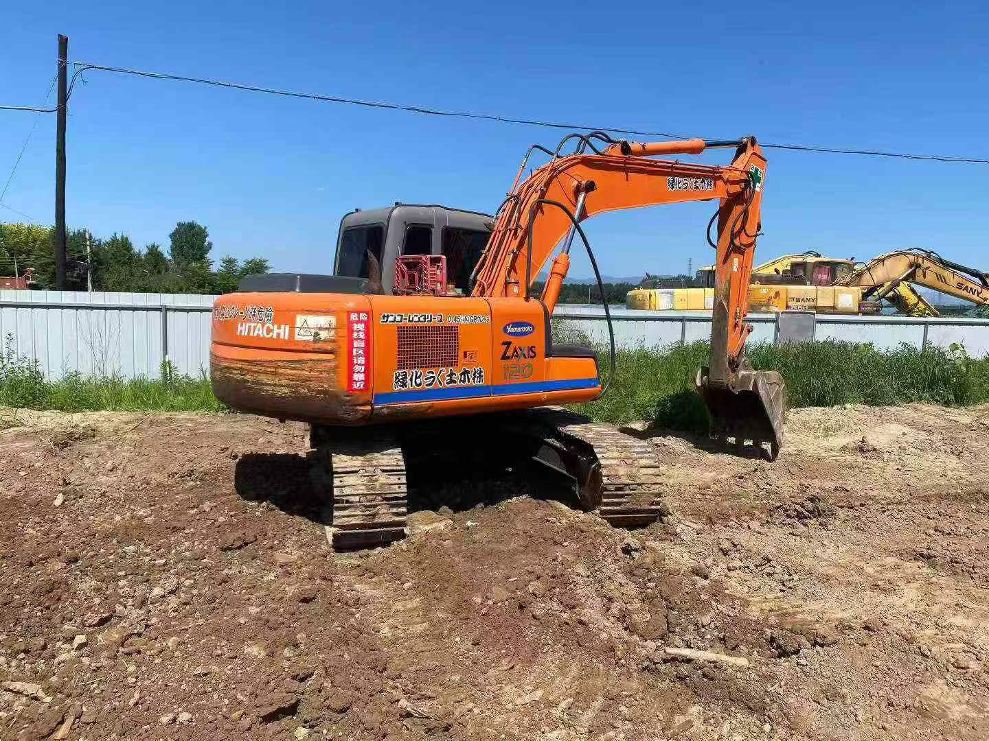Buy Hitachi EX120 Used Excavator / 2
