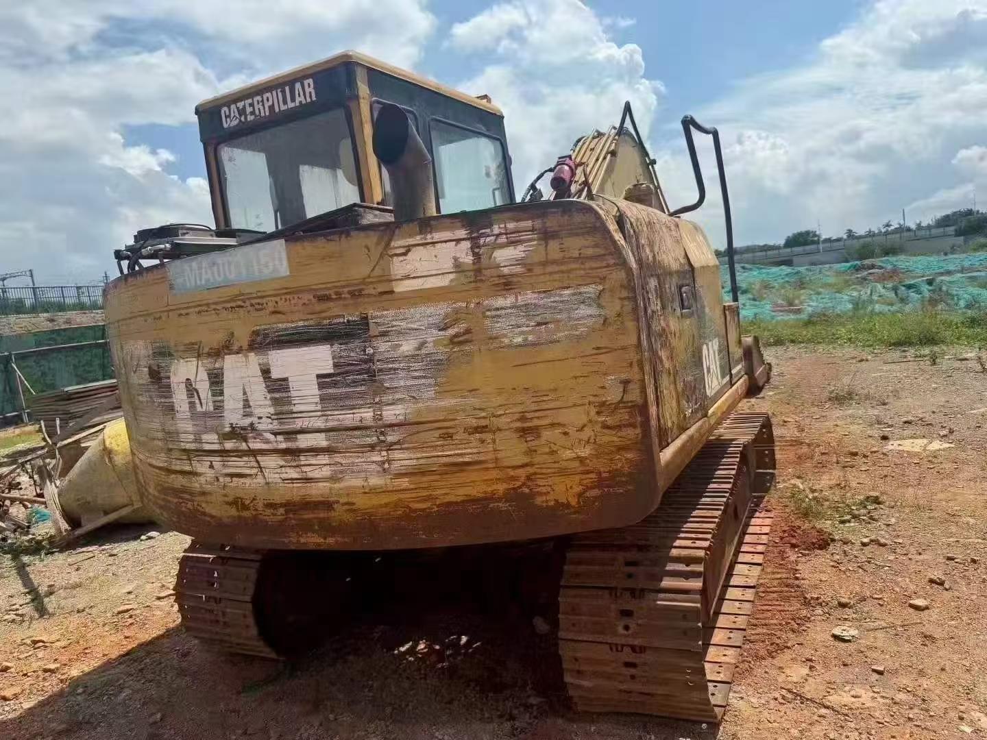 Buy Caterpillar 307V1 Used Excavator / 4