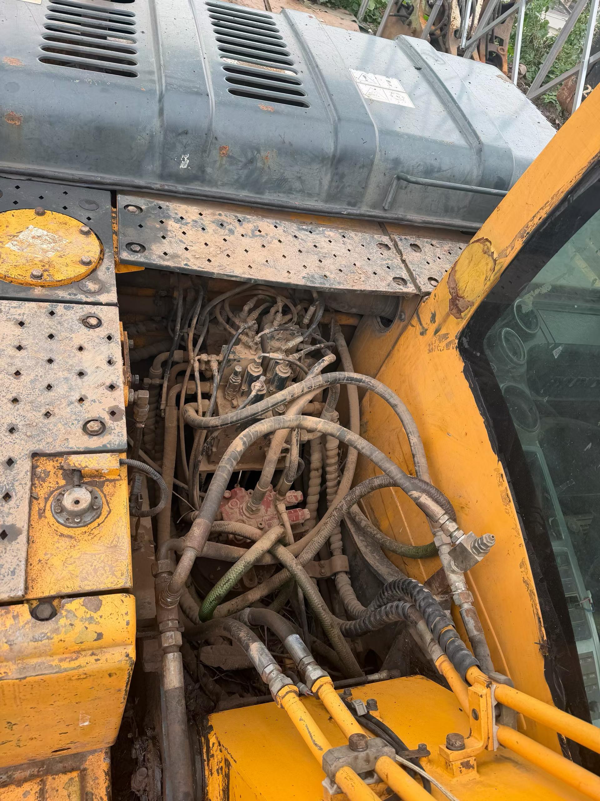 Buy Hyundai R150-7 Used Excavator / 9