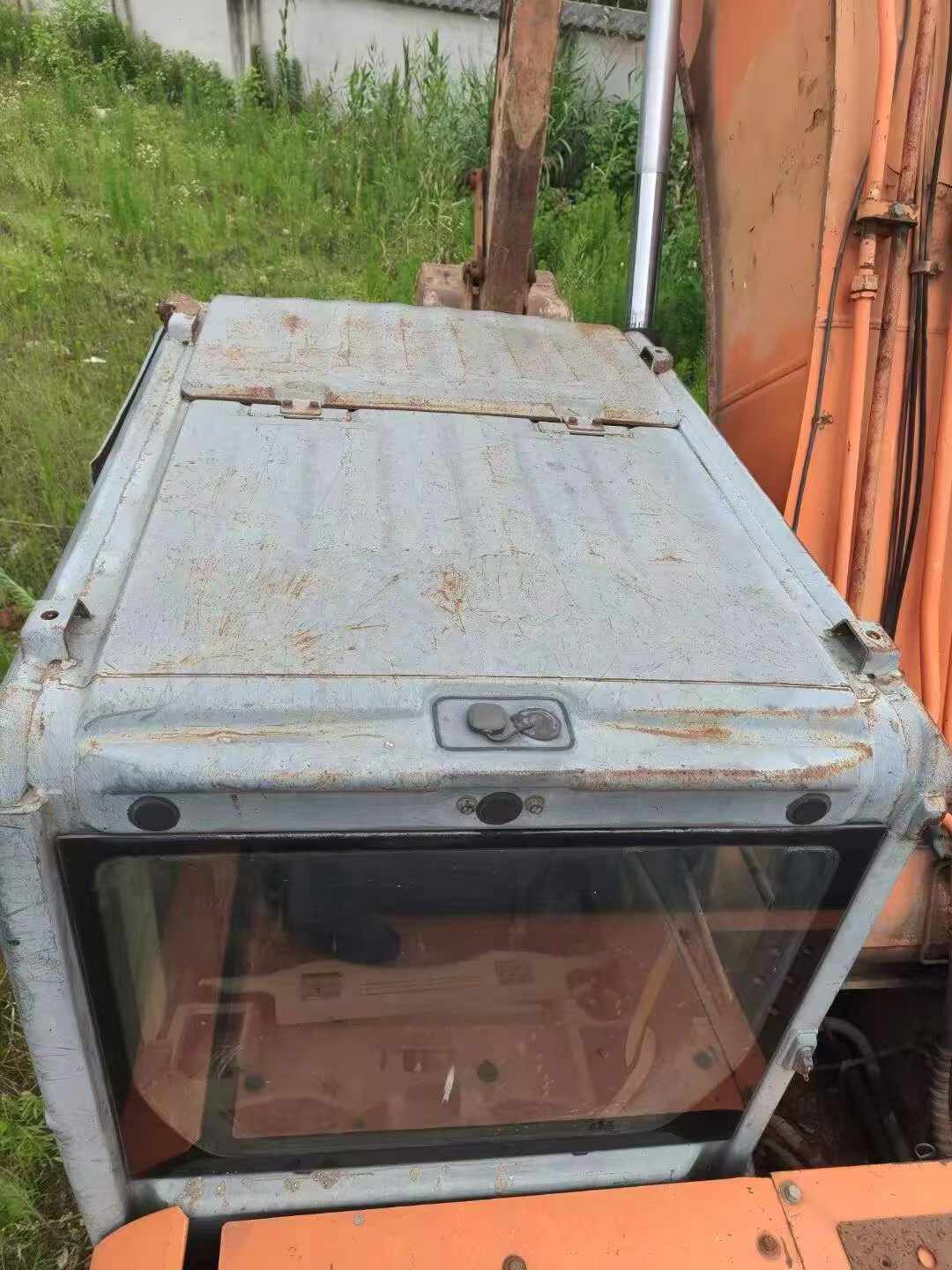 Buy Hitachi EX200-3 Used Excavator / 6