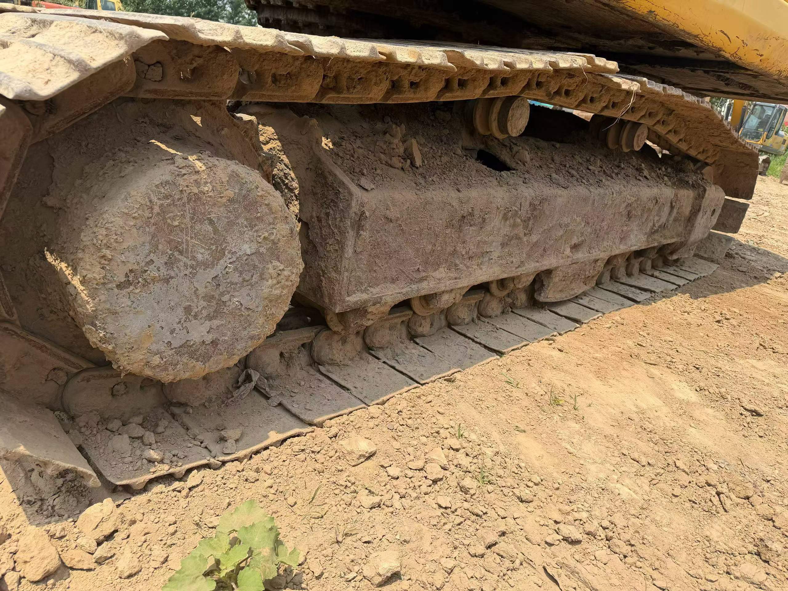 Buy Komatsu PC200-8 Used Excavator / 5