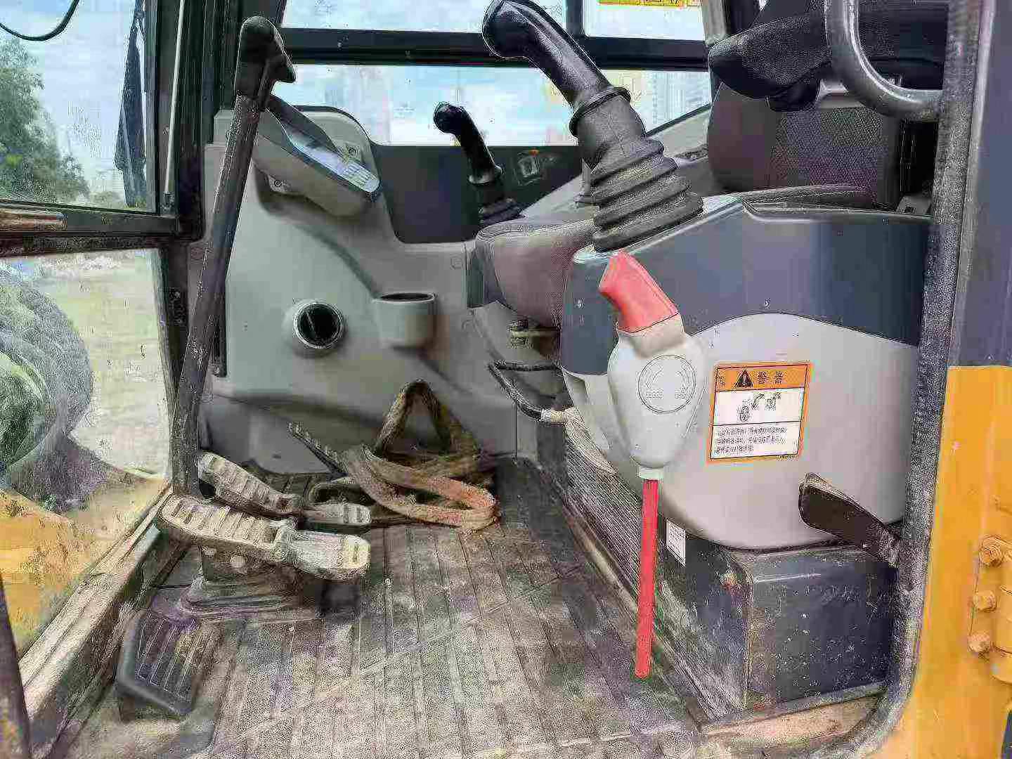 Buy XCMG XE60 Used Excavator / 9