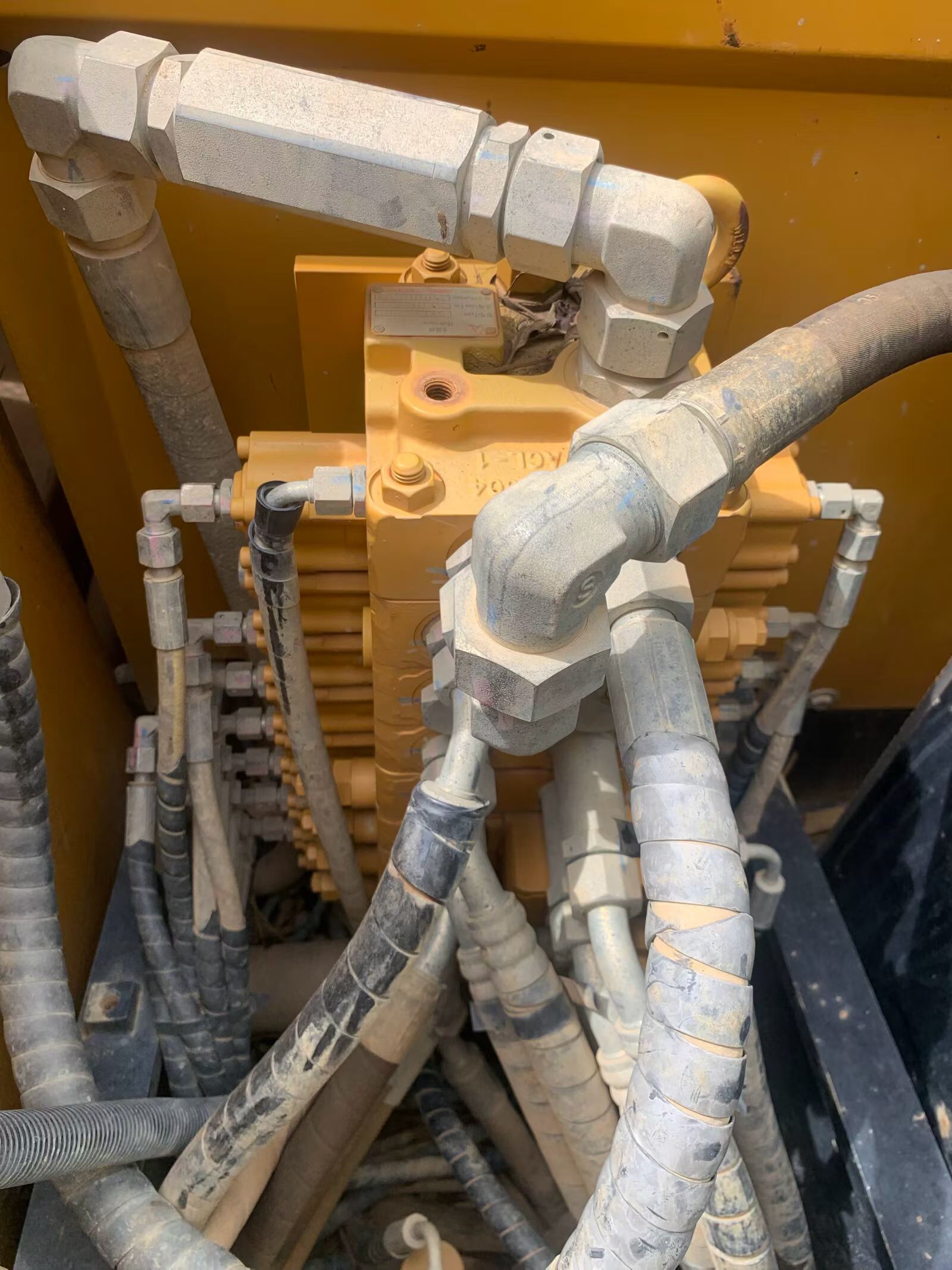 Buy Sany SY70C Used Excavator / 5
