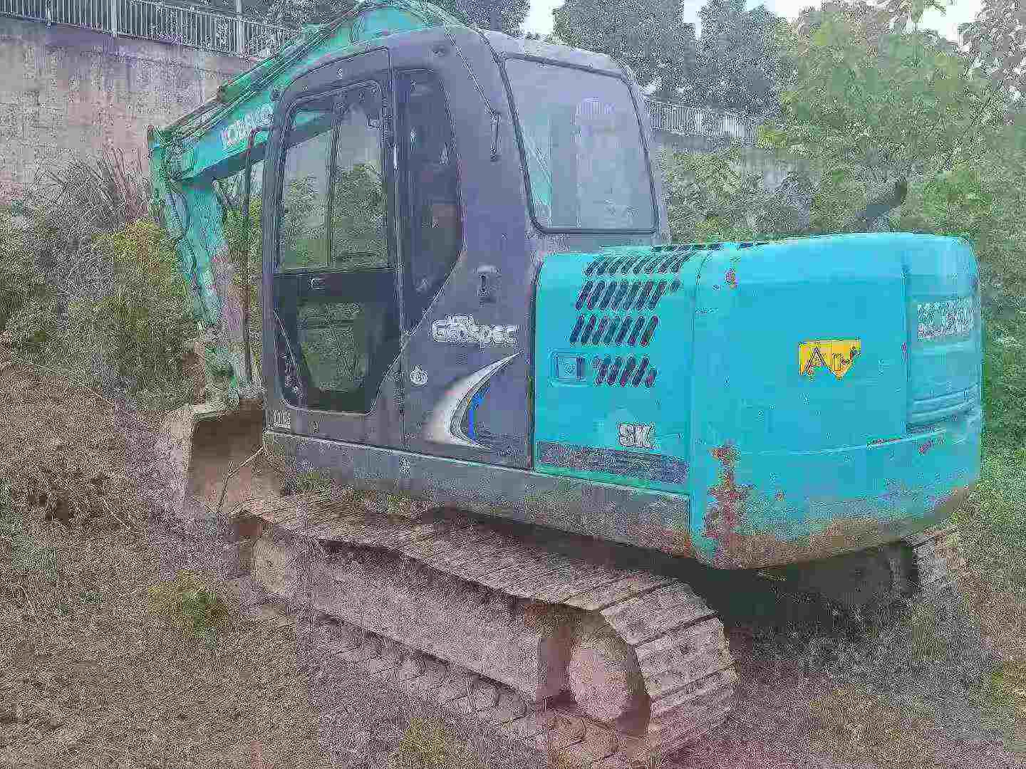 Buy Kobelco SK75 Used Excavator / 3