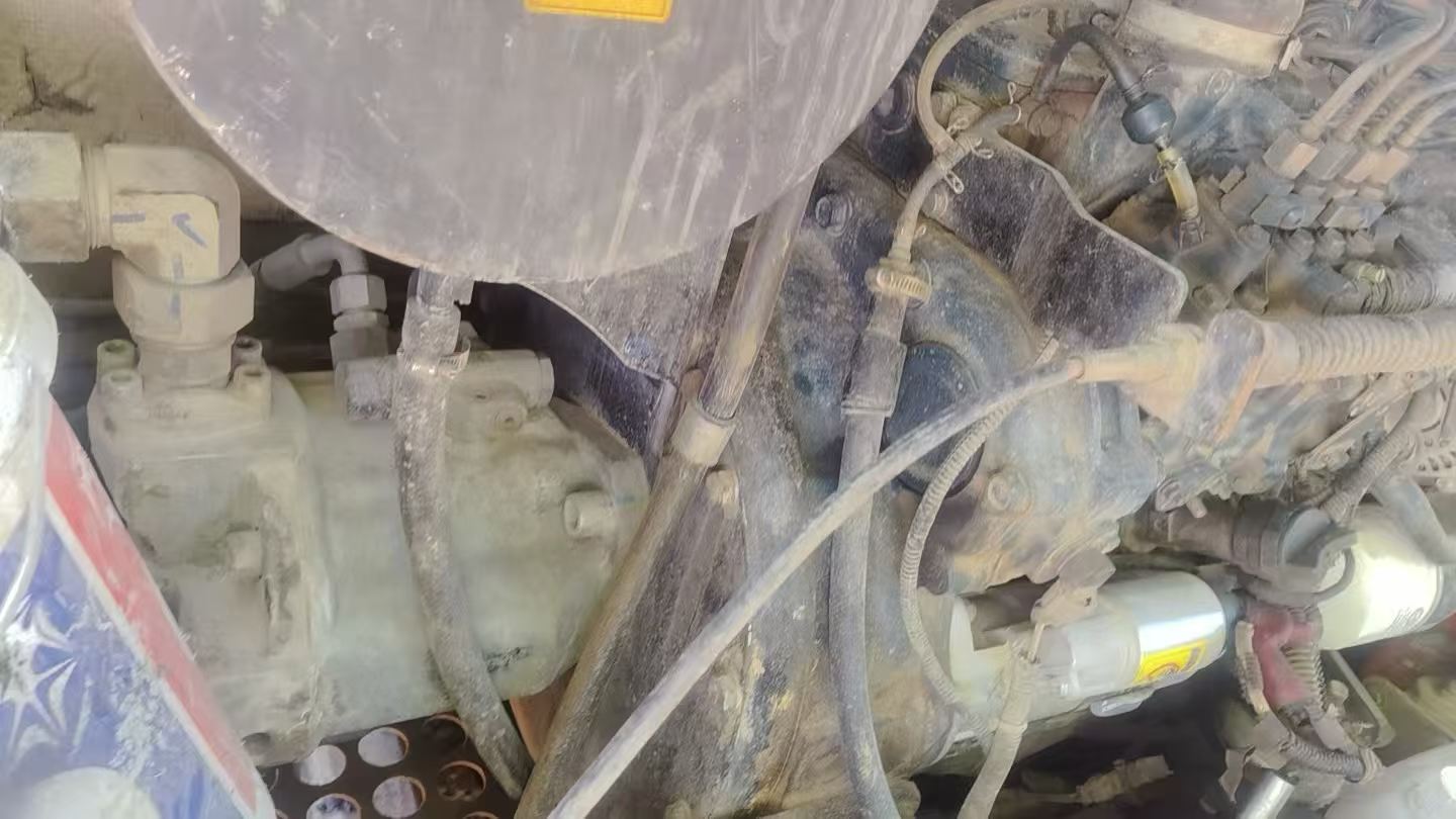 Buy Sany SY60 Used Excavator / 4
