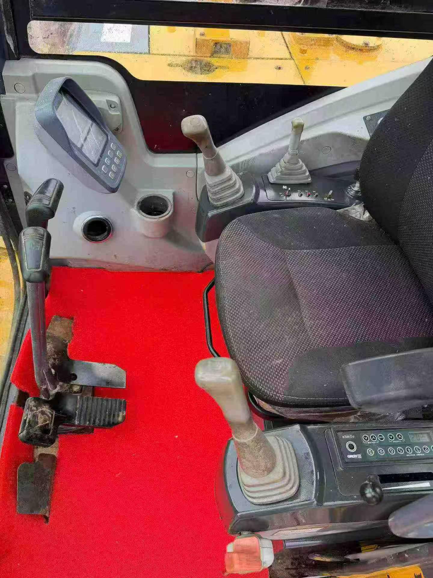 Buy XCMG XE60 Used Excavator / 5