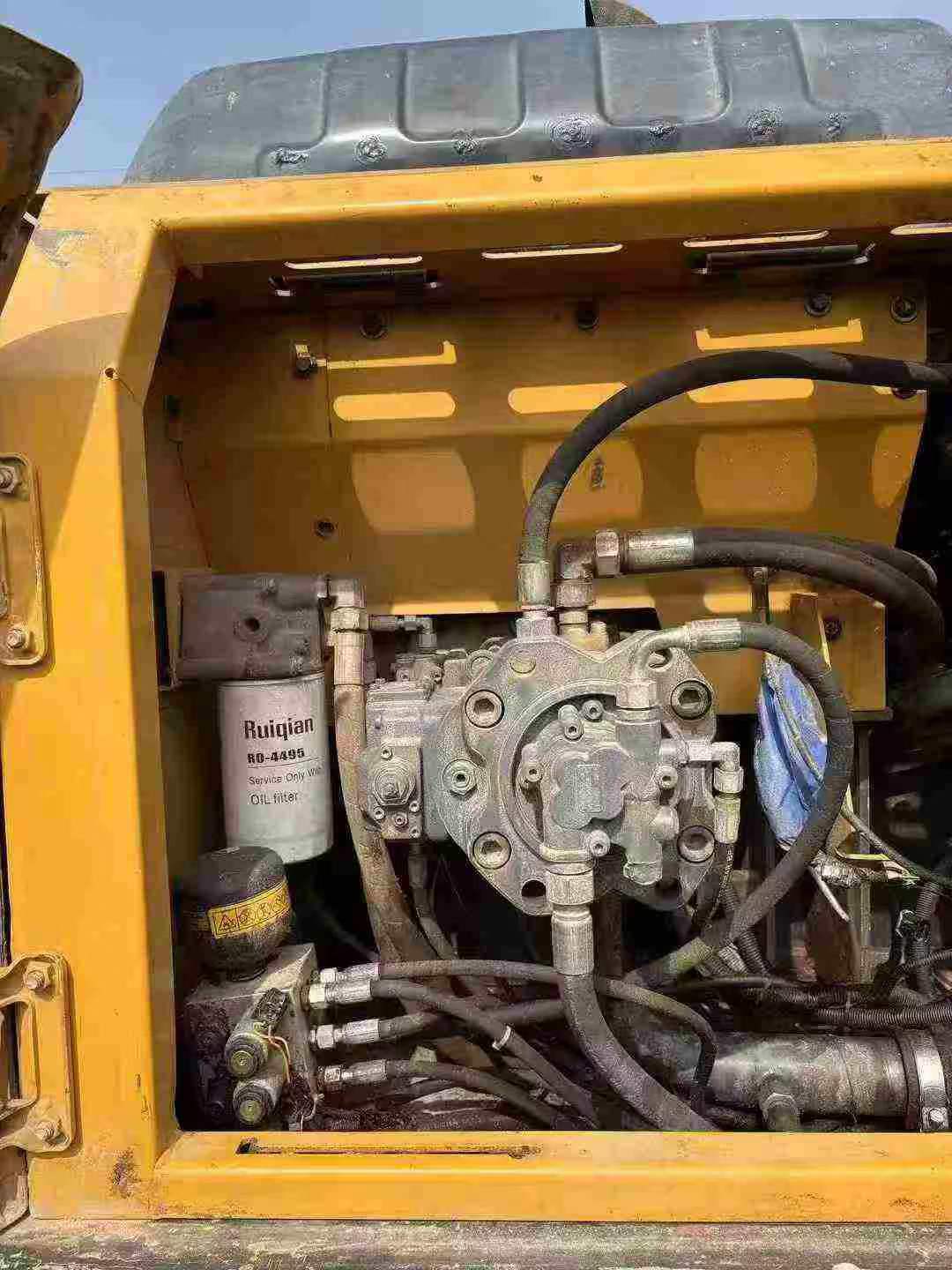 Buy XCMG XE215 Used Excavator / 7