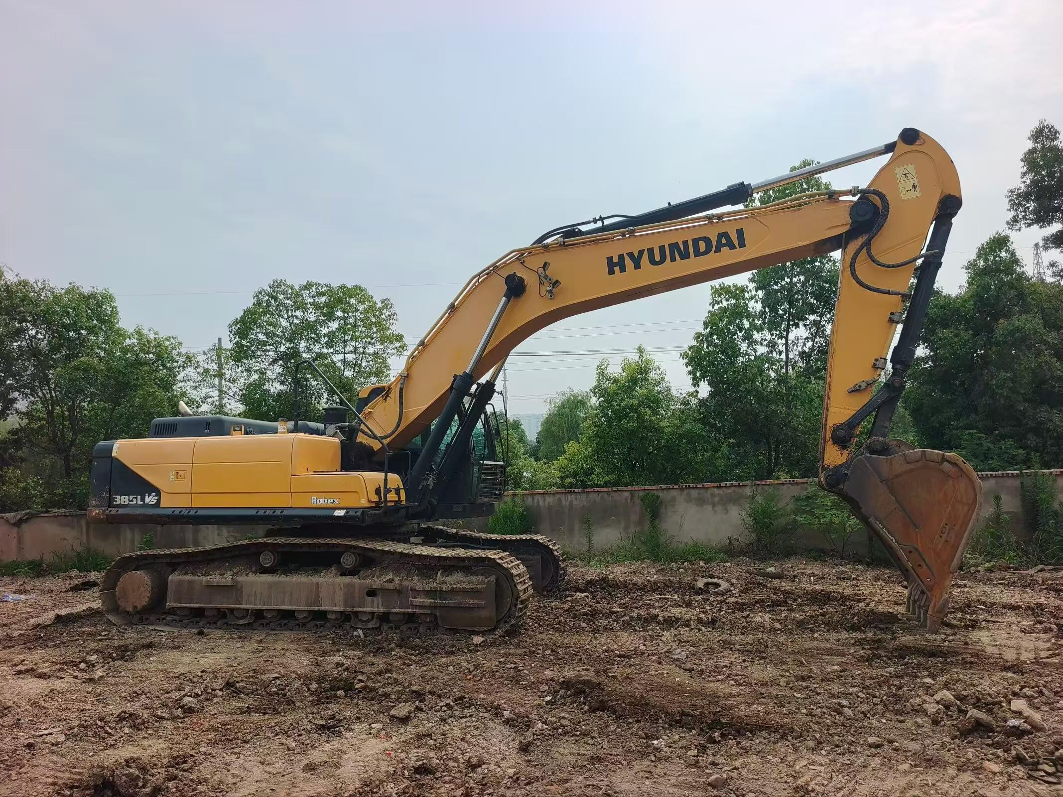 Buy Hyundai R350LVS Used Excavator / 8