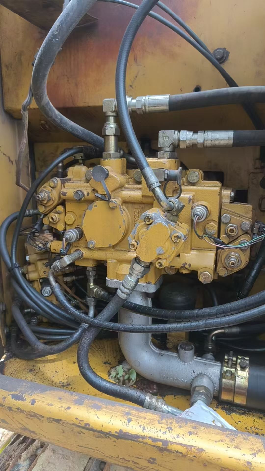 Buy Caterpillar 312C Used Excavator / 3