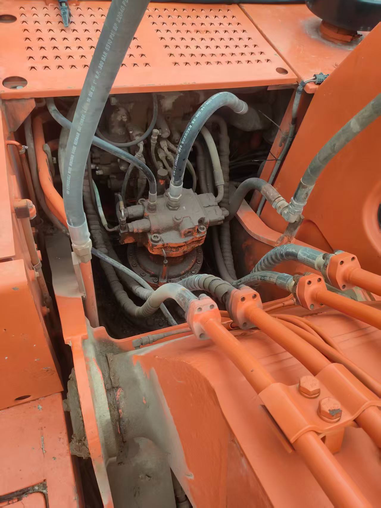 Buy Doosan DH225-7 Used Excavator / 5