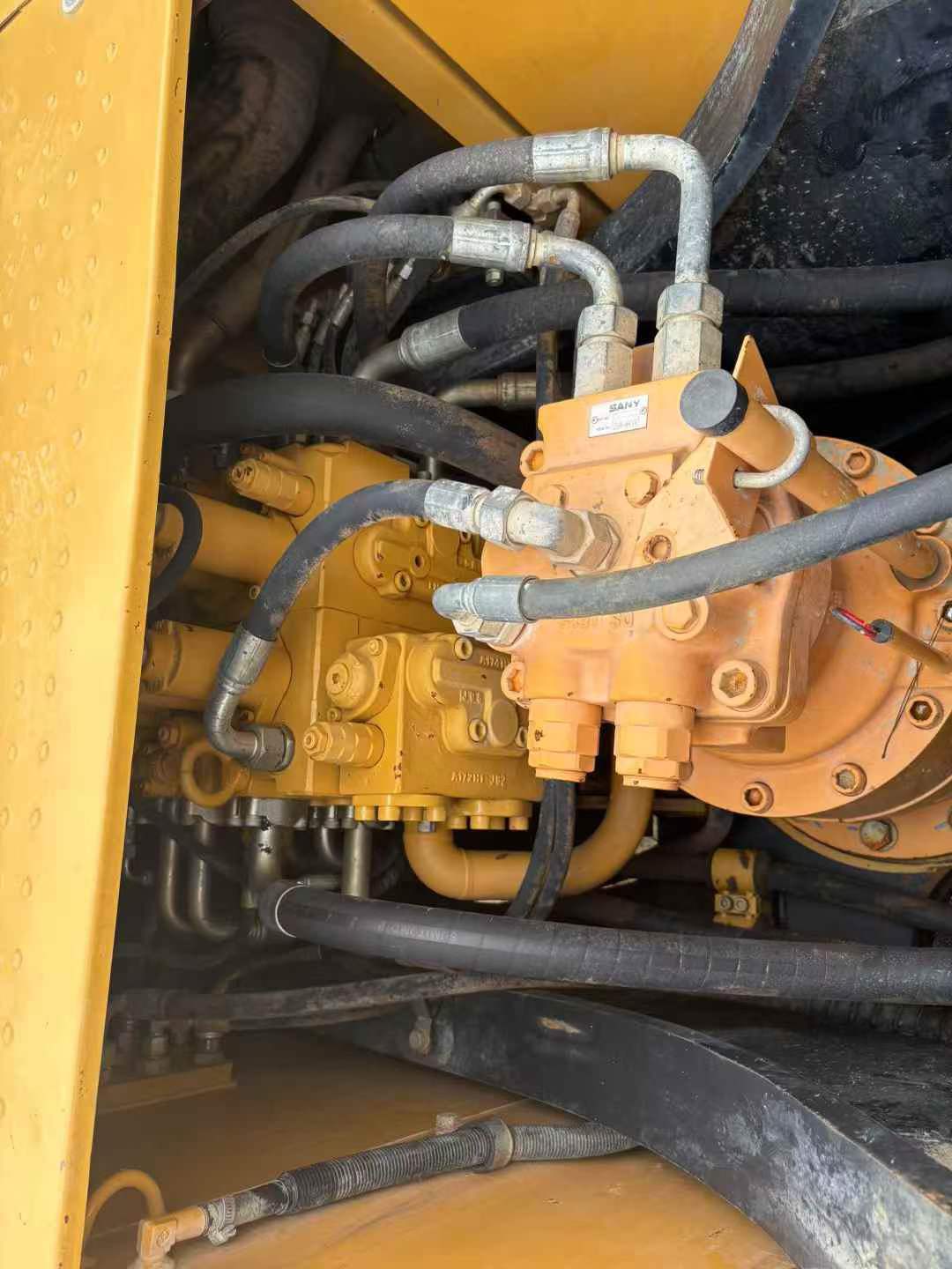 Buy Sany SY205C Used Excavator / 7