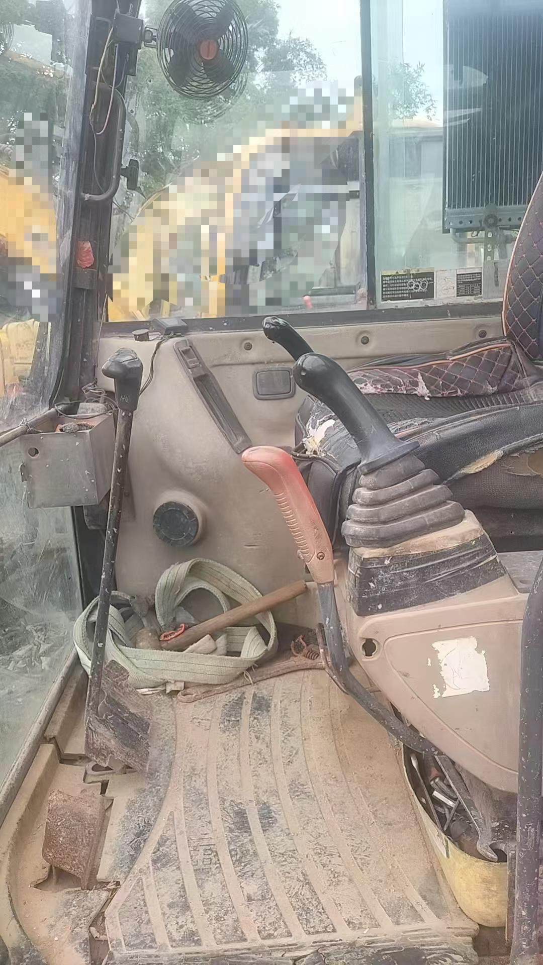 Buy Doosan DH60 Used Excavator / 7