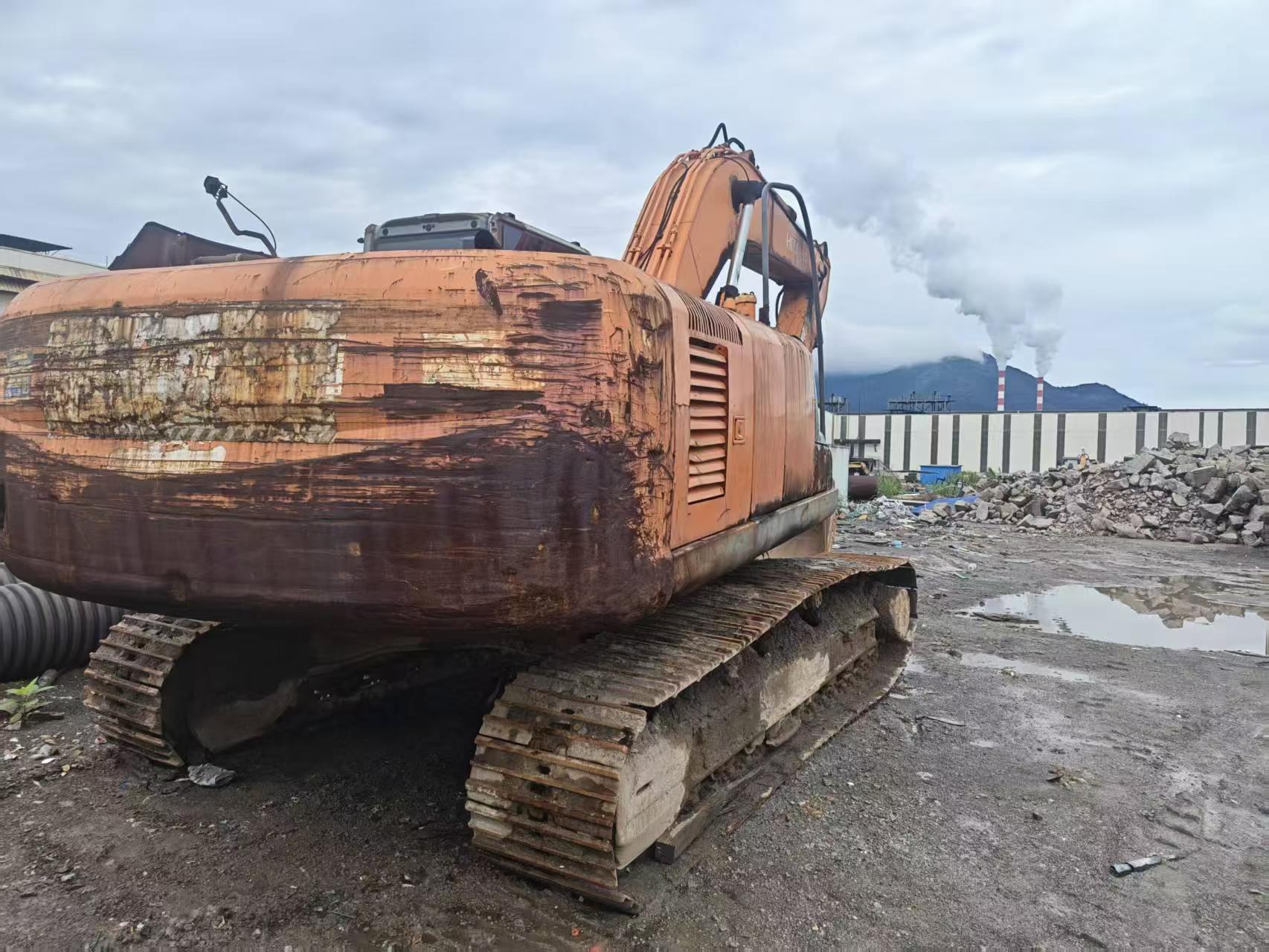 Buy Hitachi ZX240 Used Excavator / 2