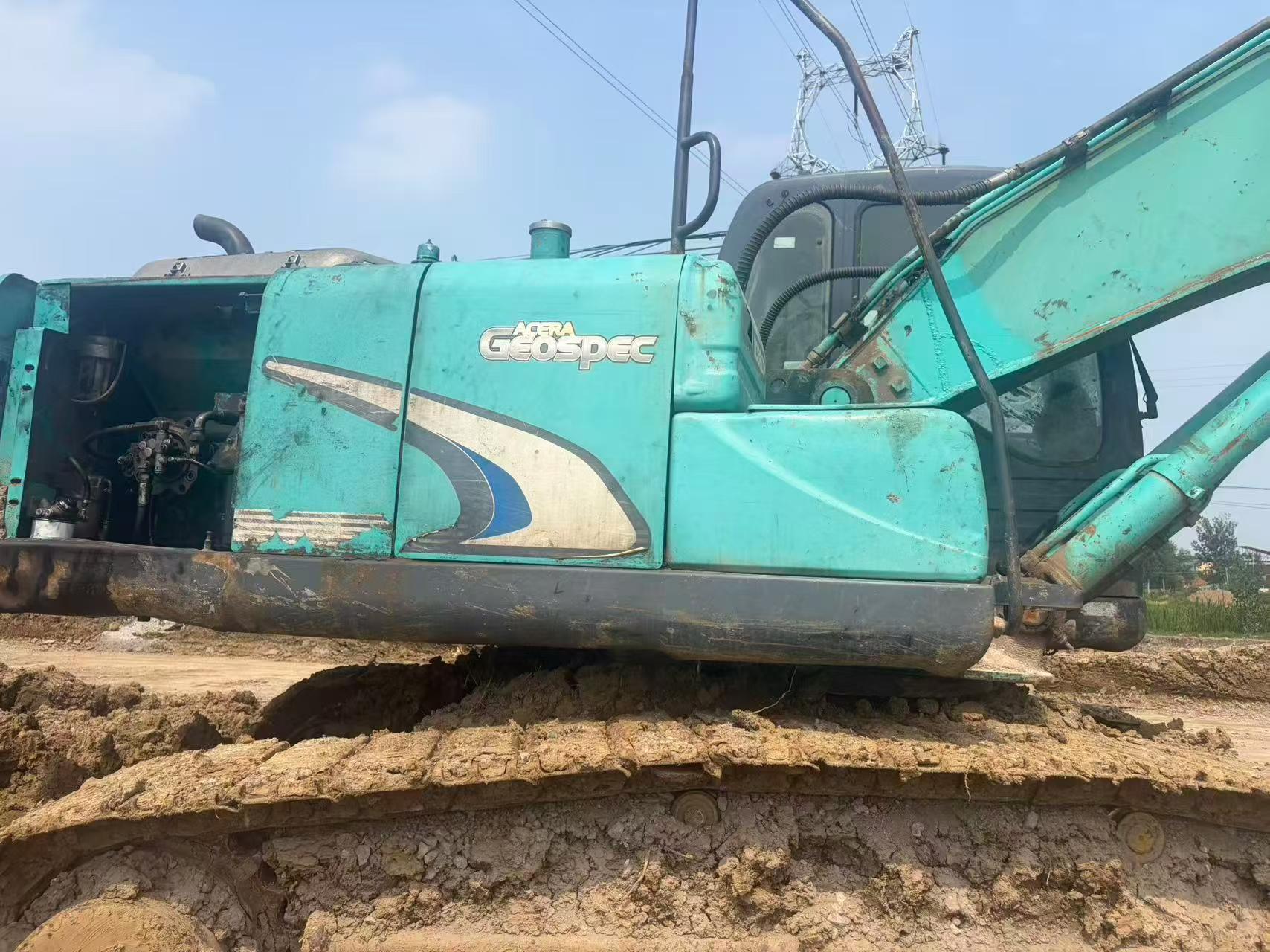 Buy Kobelco SK2008 Used Excavator / 4