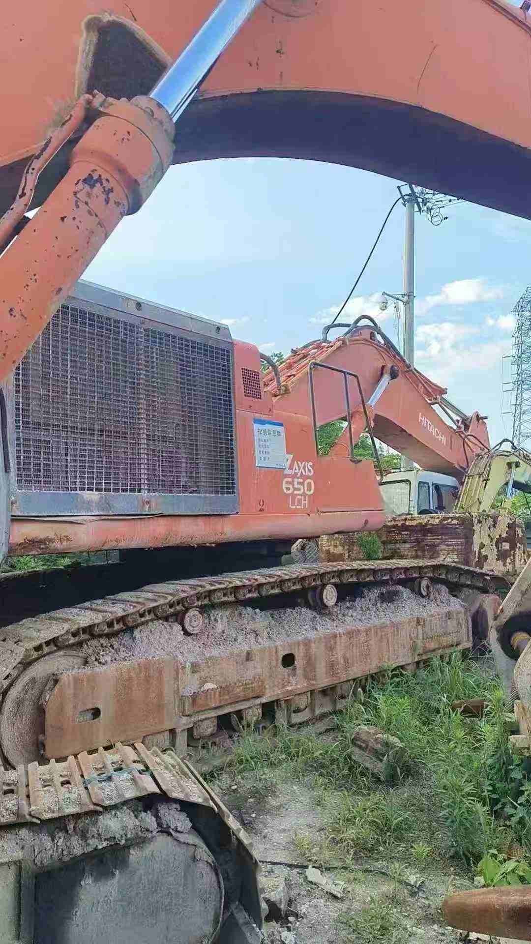 Buy Hitachi ZX650 Used Excavator / 6
