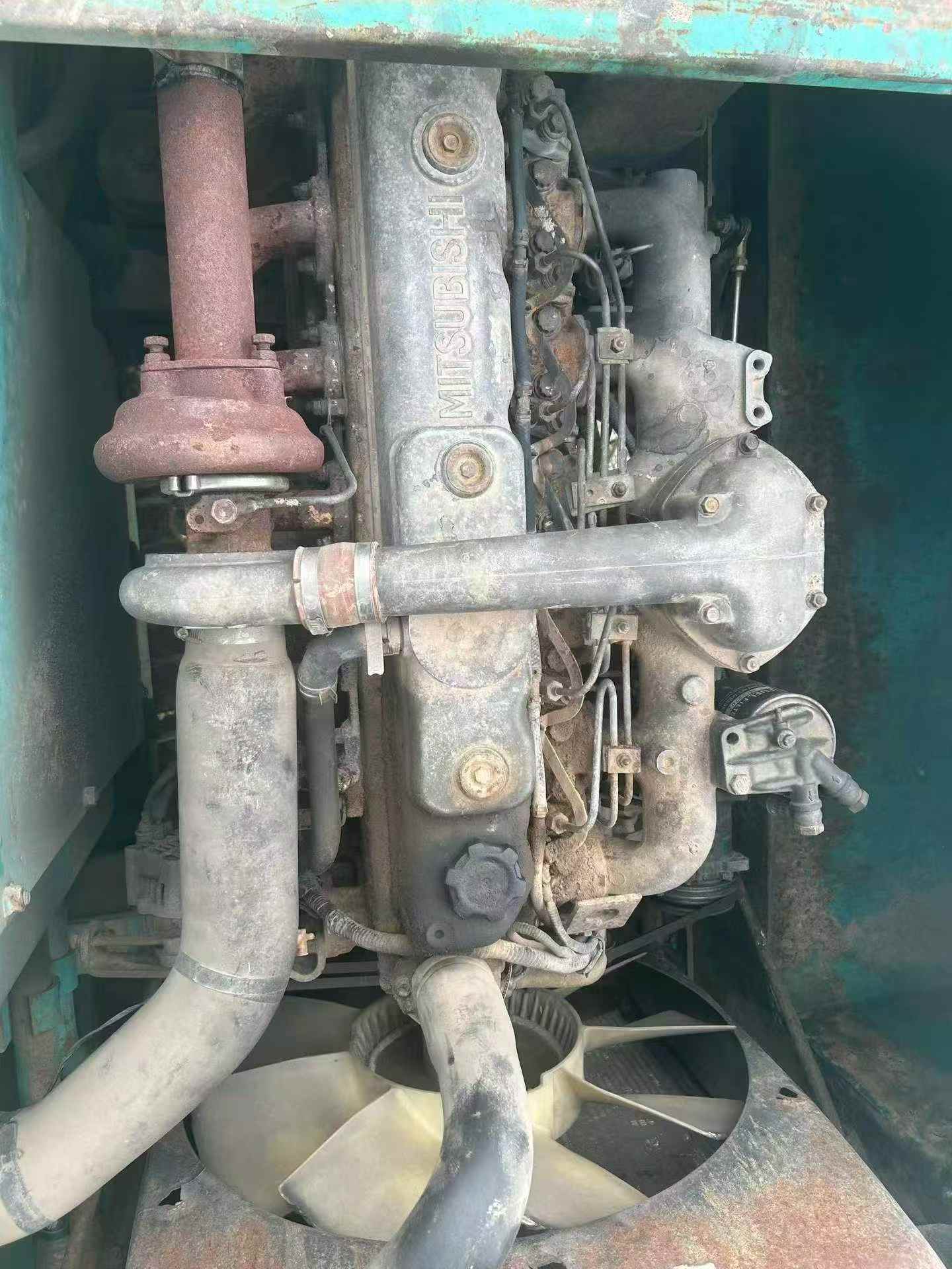 Buy Kobelco SK200 Used Excavator / 7