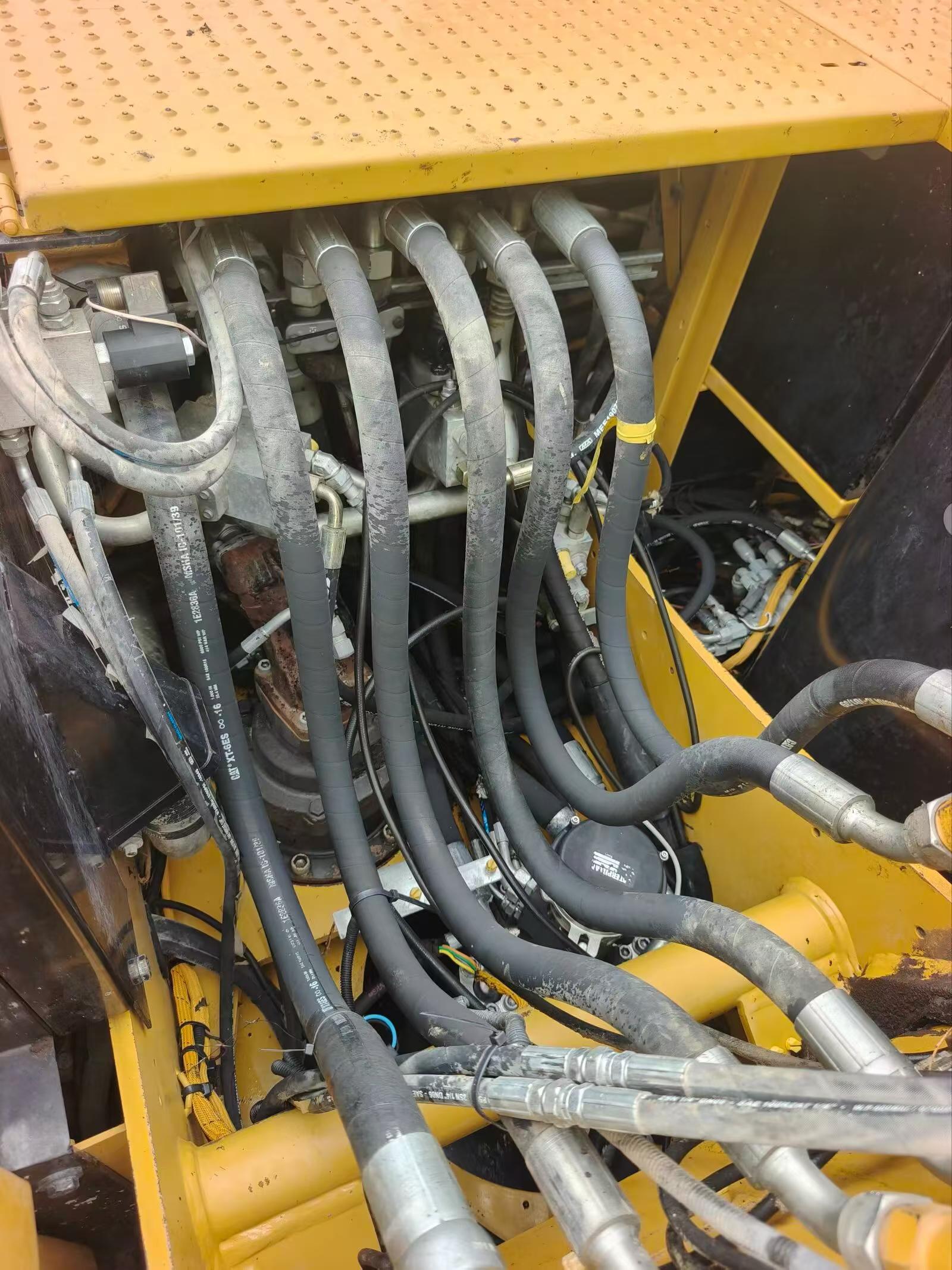 Buy Caterpillar M315 Used Excavator / 5
