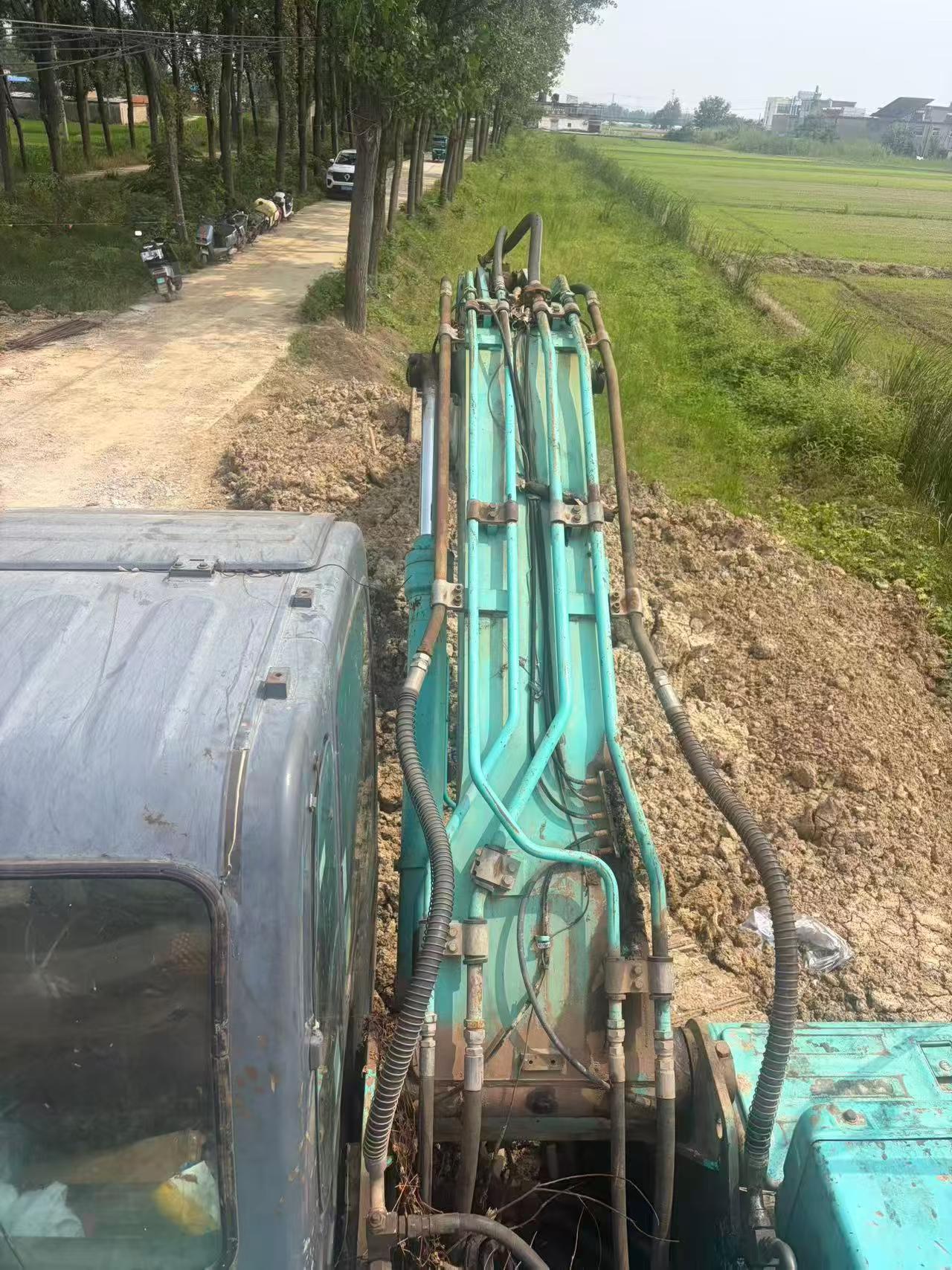 Buy Kobelco SK2008 Used Excavator / 2