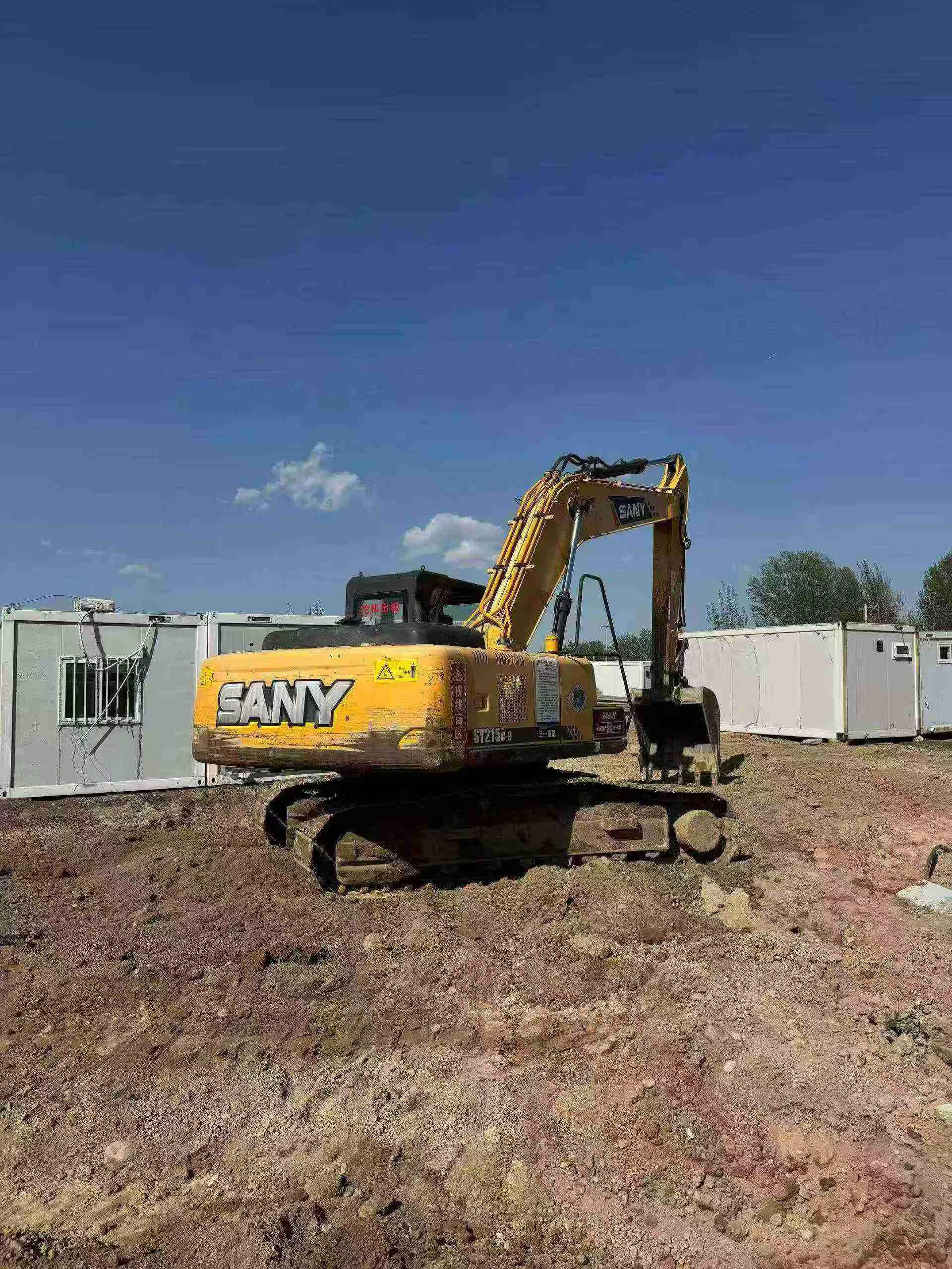 Buy Sany SY215C-8 Used Excavator / 3