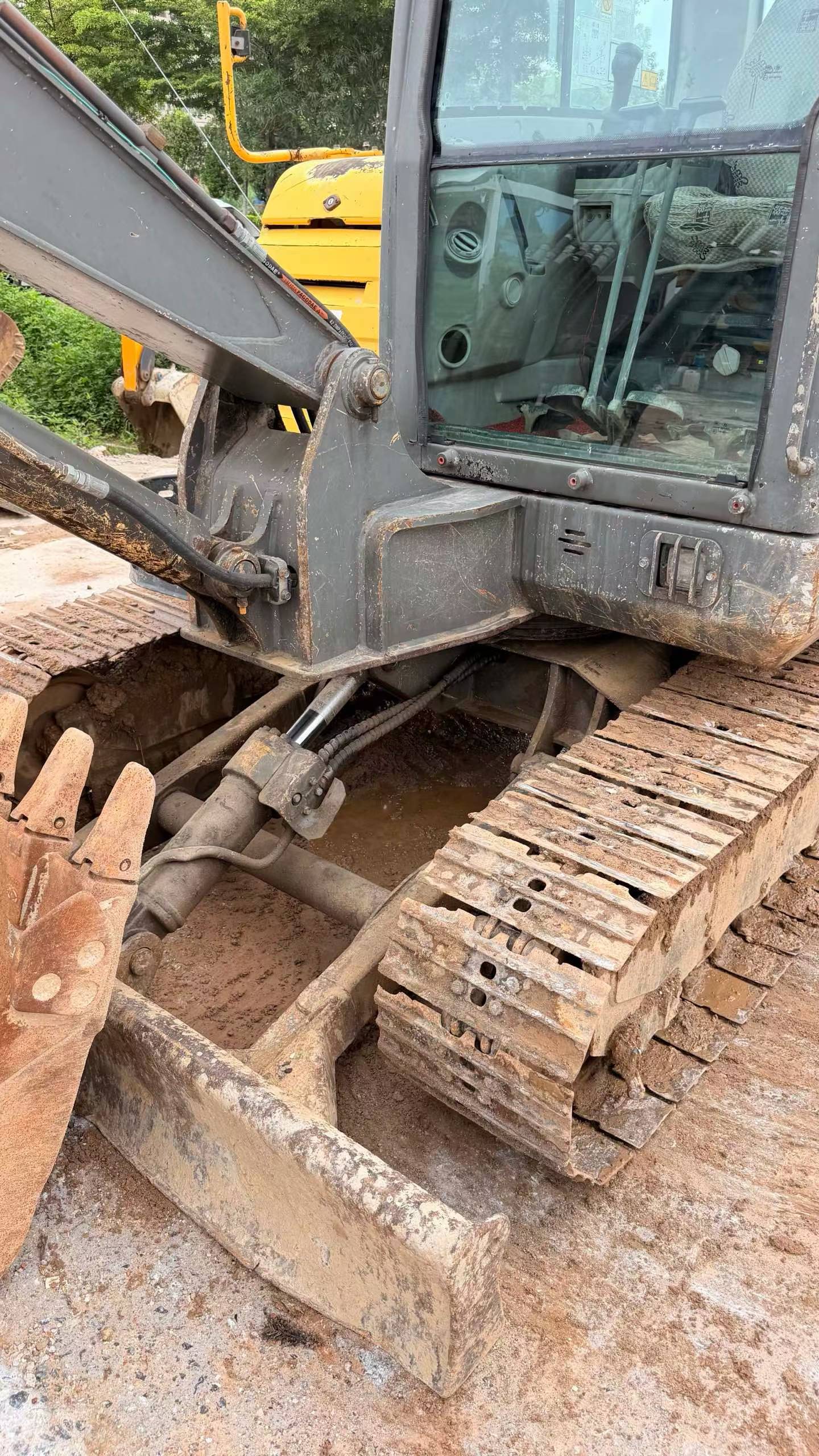 Buy Volvo EC60 Used Excavator / 8