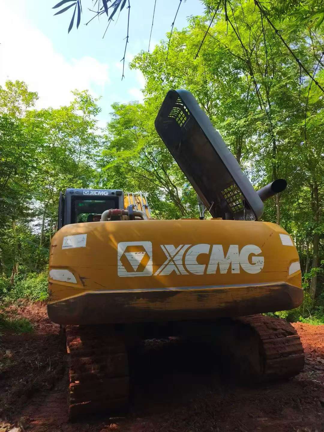 Buy XCMG XE200DA Used Excavator / 3