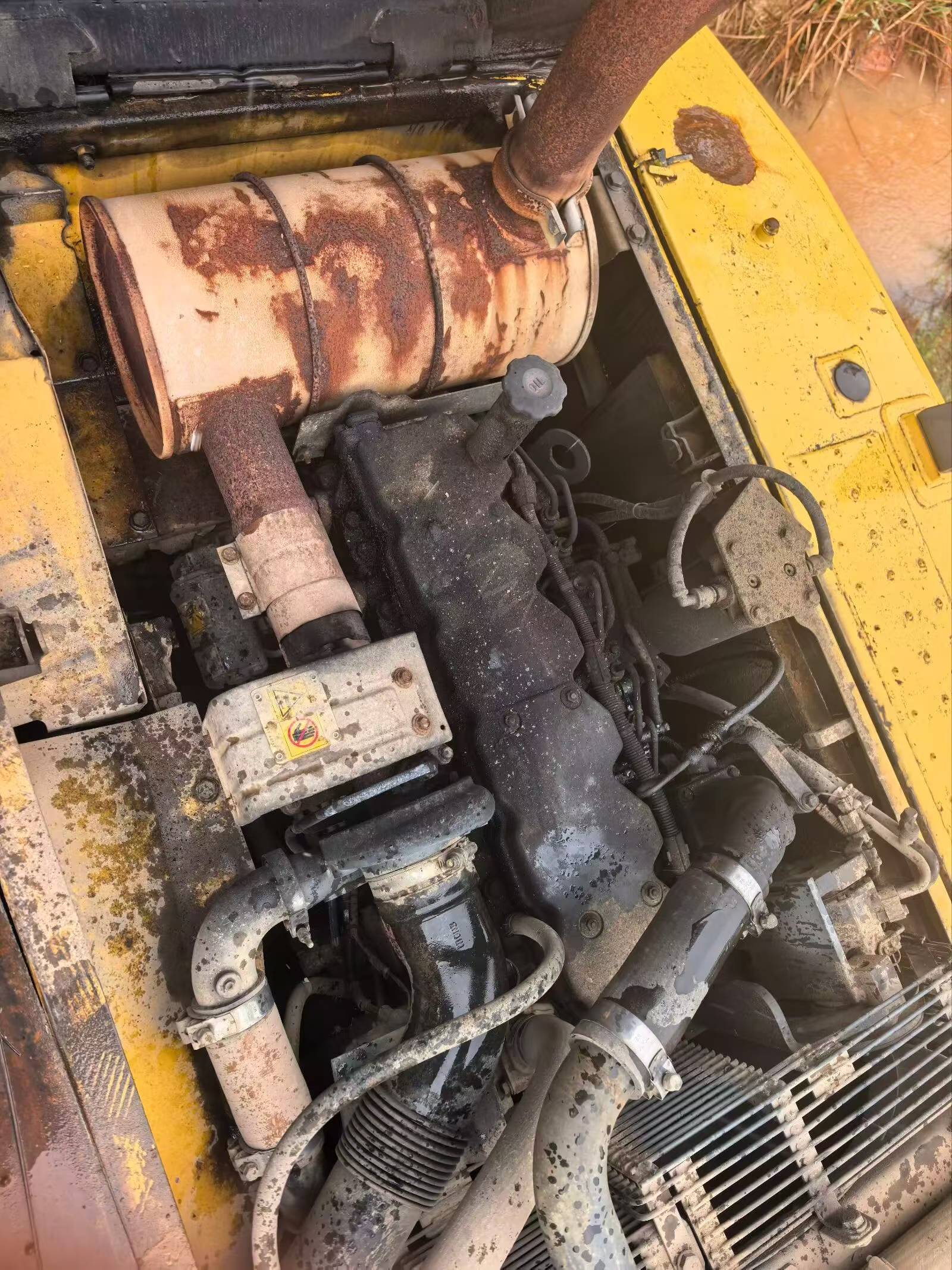 Buy Komatsu PC200-8 Used Excavator / 2