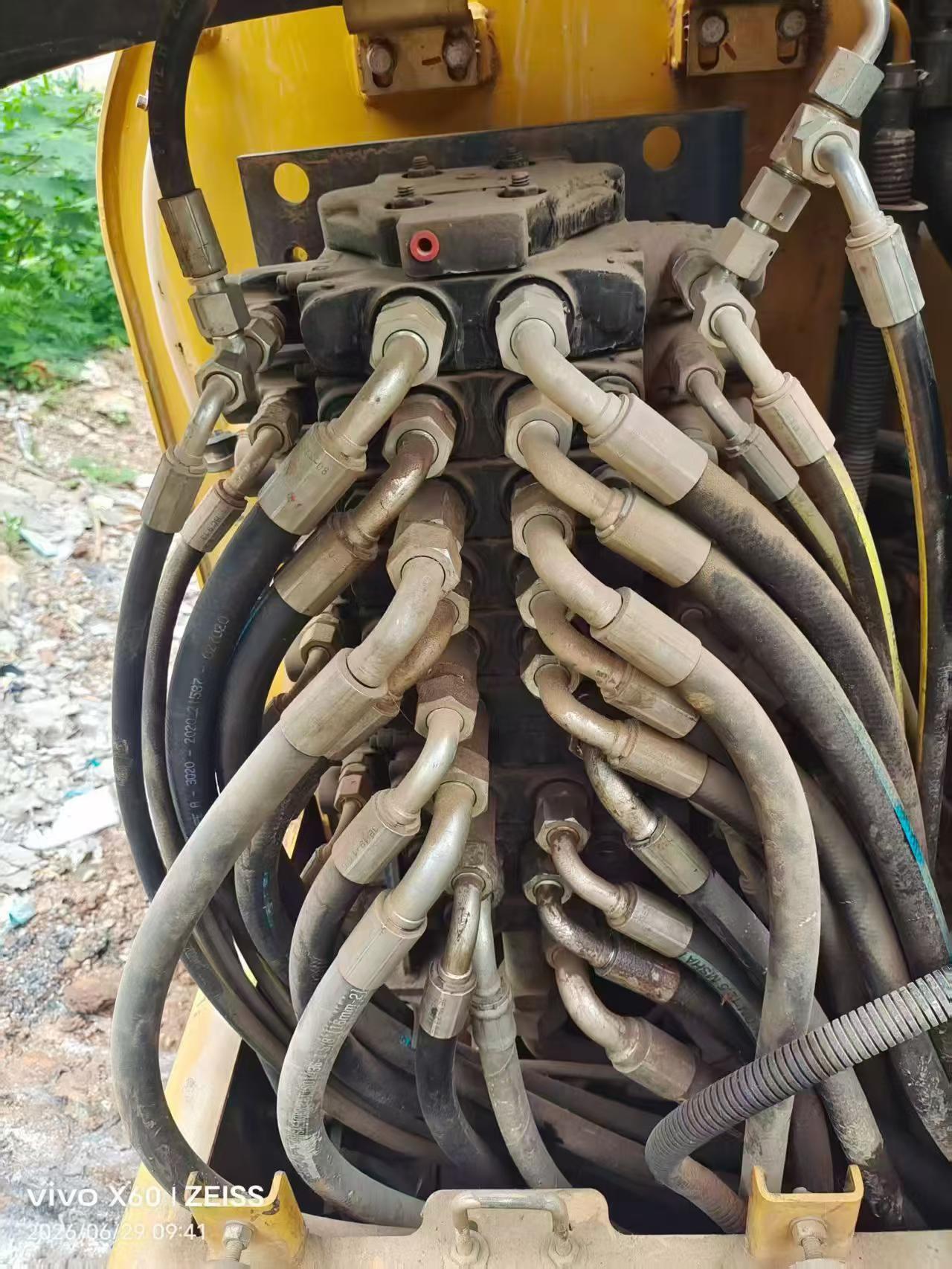 Buy XCMG XE65D Used Excavator / 8