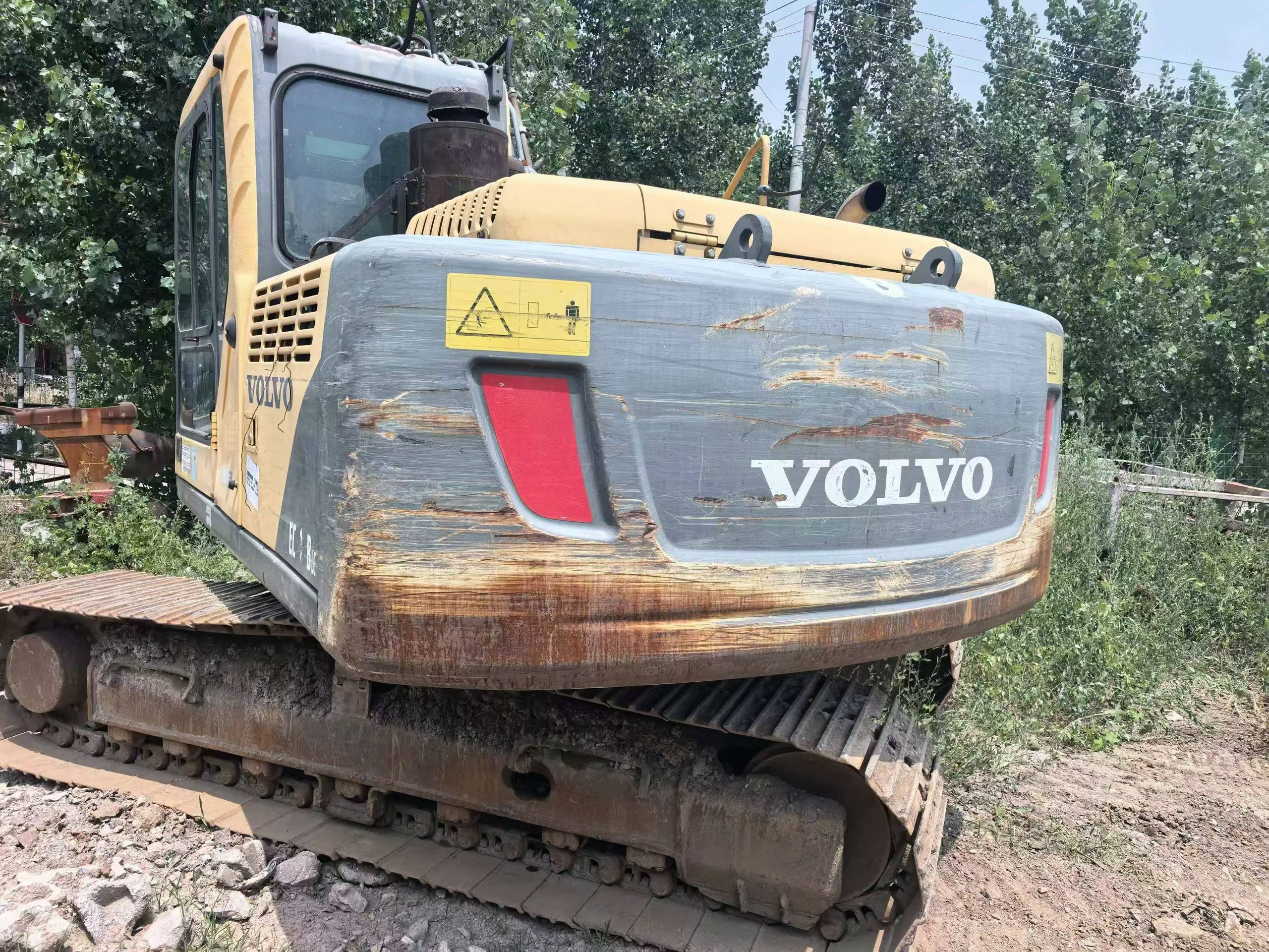 Buy Volvo EC140 Used Excavator / 2