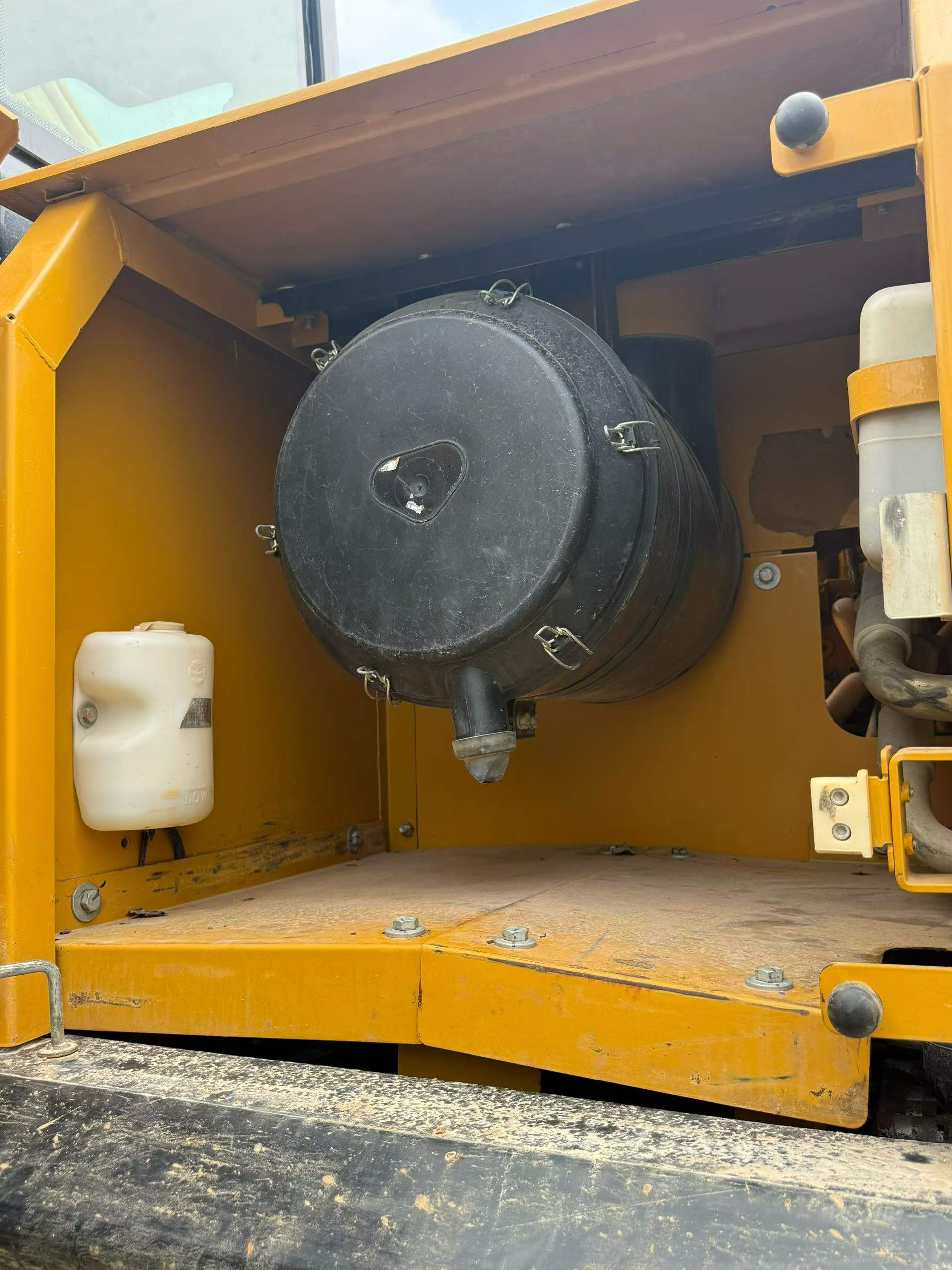 Buy Sany SY305C Used Excavator / 8