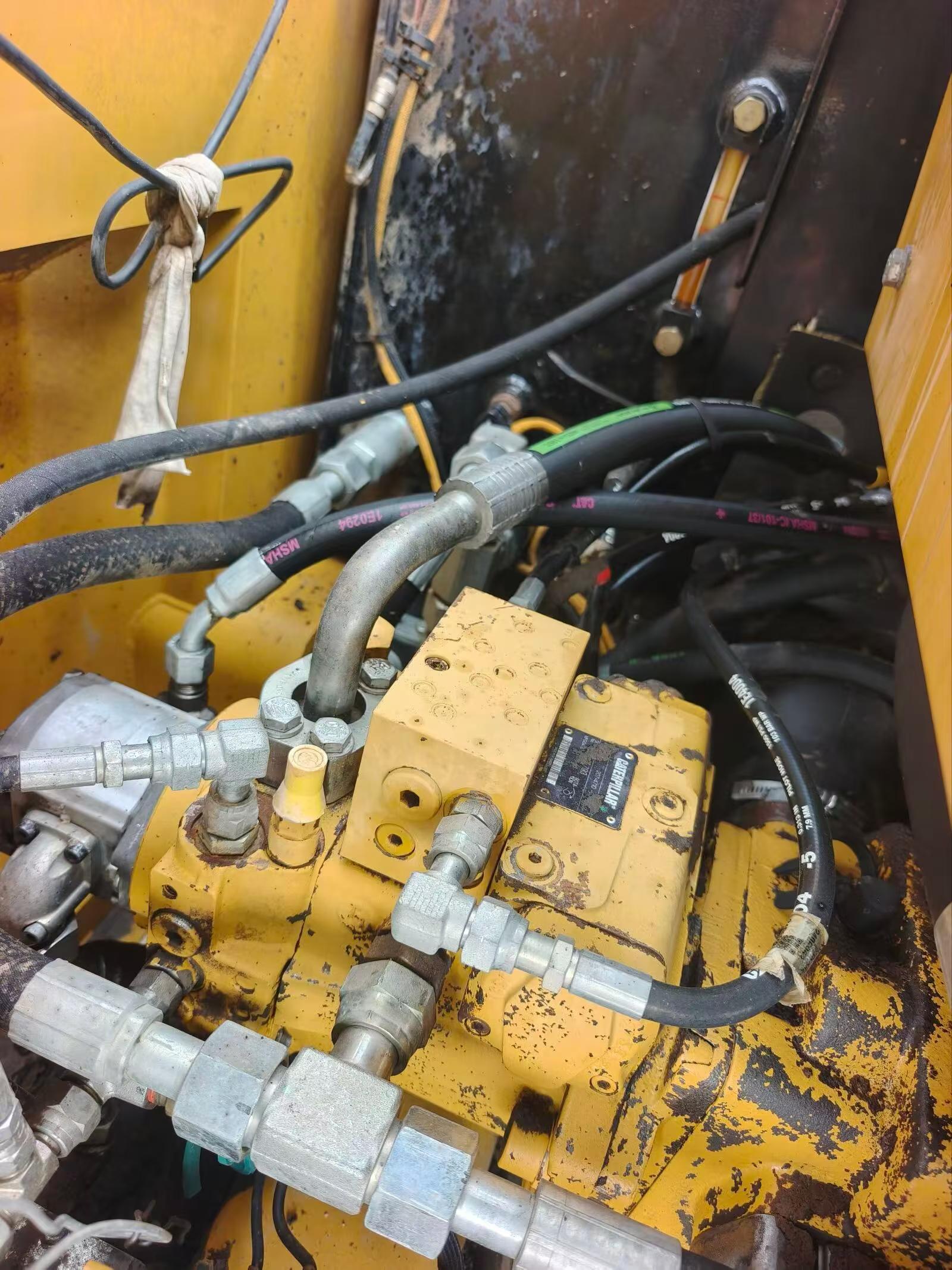 Buy Caterpillar M315 Used Excavator / 3