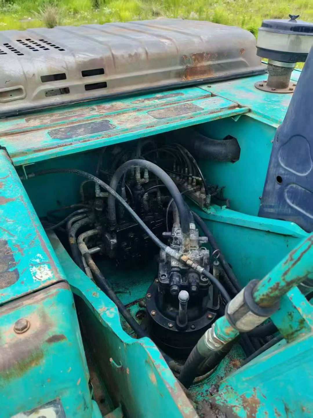 Buy Kobelco SK2008 Used Excavator / 4