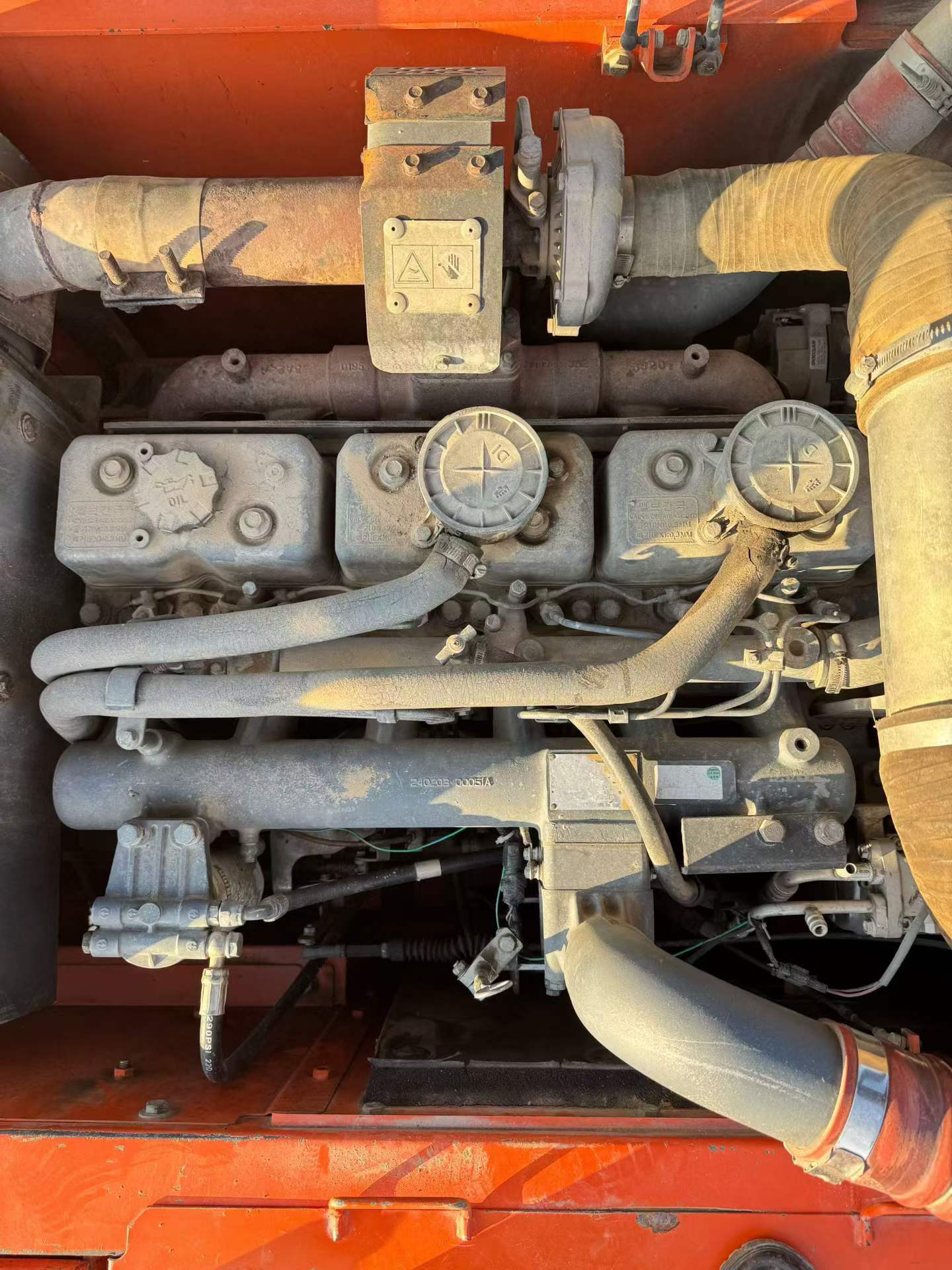 Buy Doosan DH220-9E Used Excavator / 4