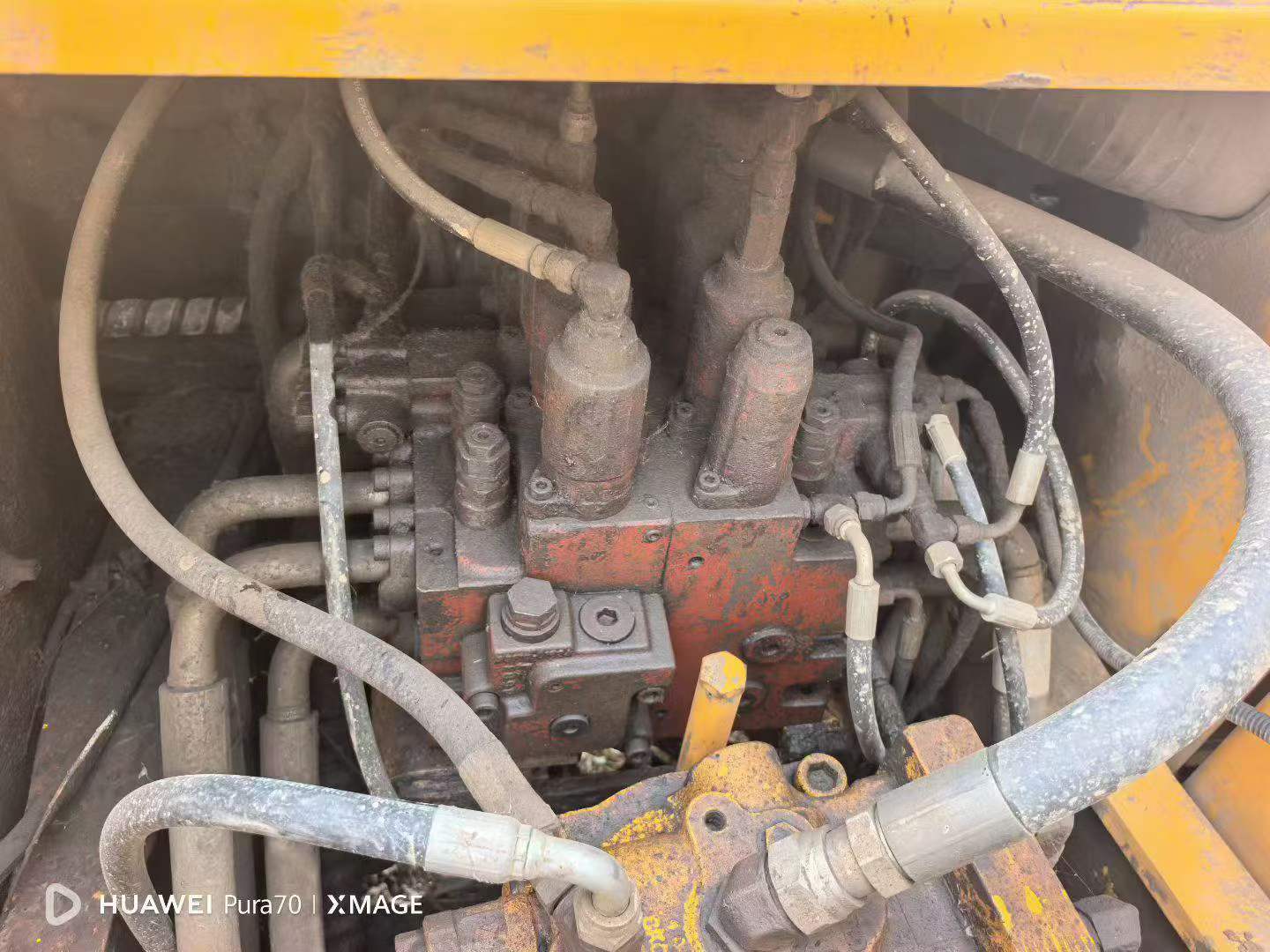 Buy Hyundai R225-7 Used Excavator / 4