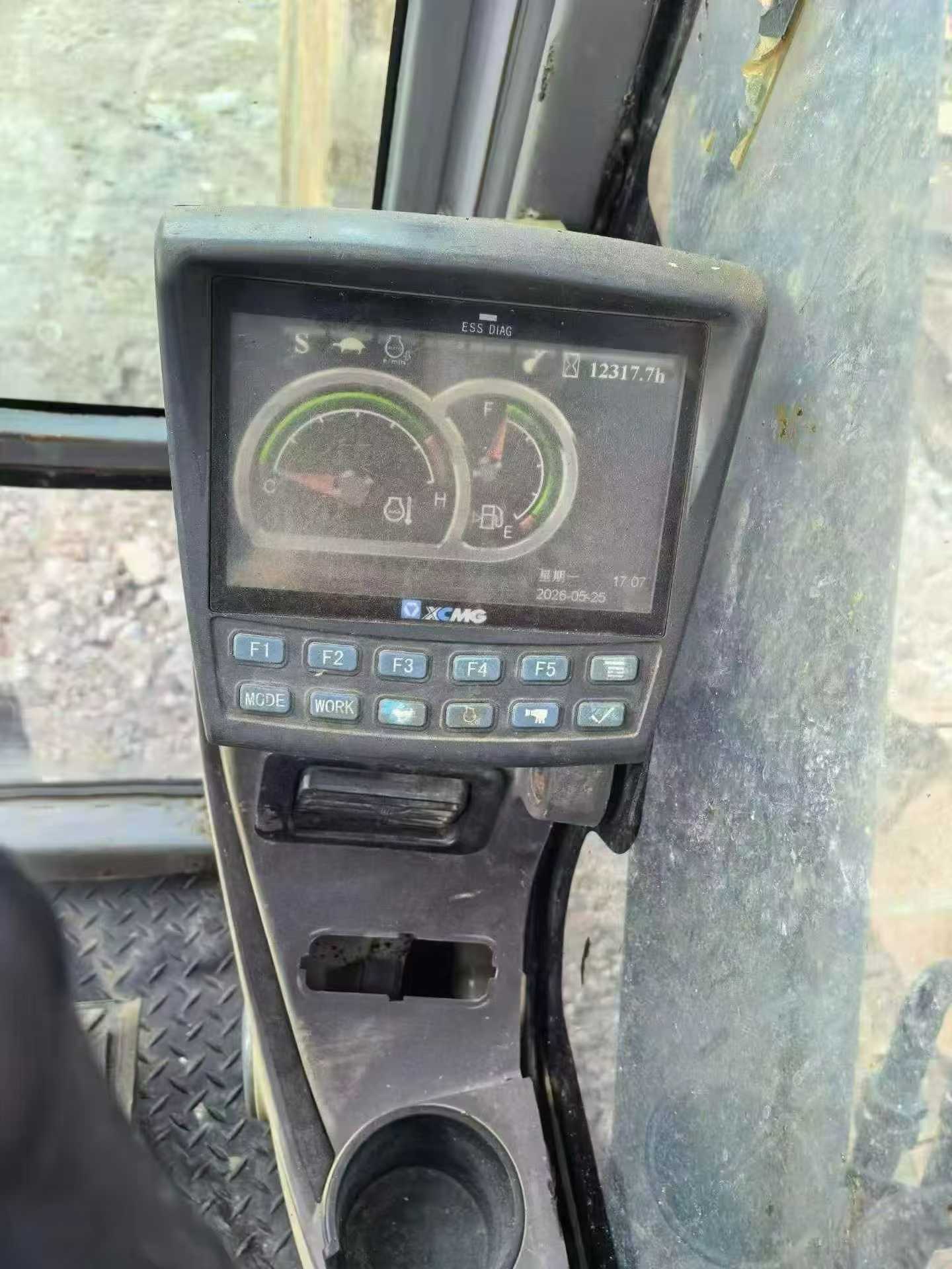 Buy XCMG XE200 Used Excavator / 3