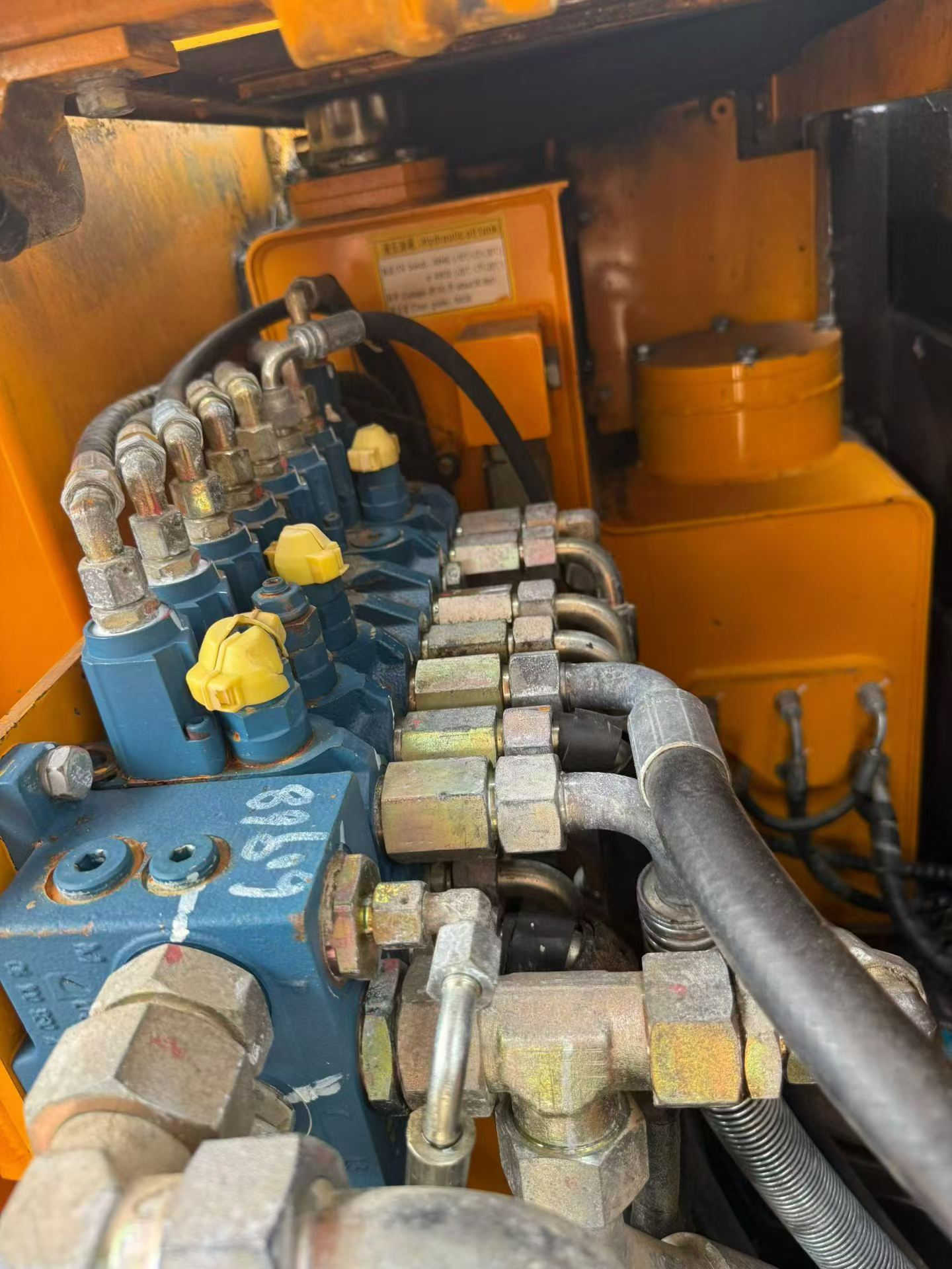 Buy Sany SY60 Used Excavator / 9