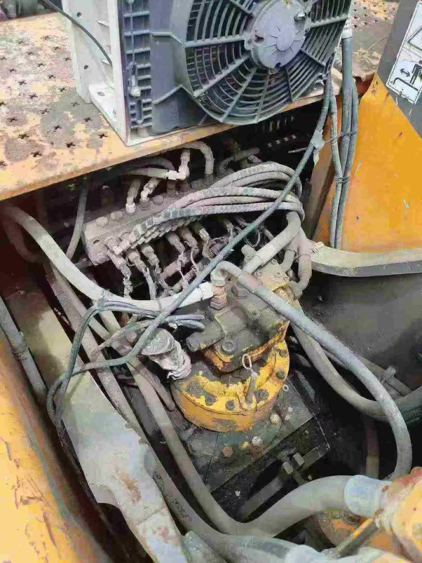 Buy Sany SY215C Used Excavator / 7