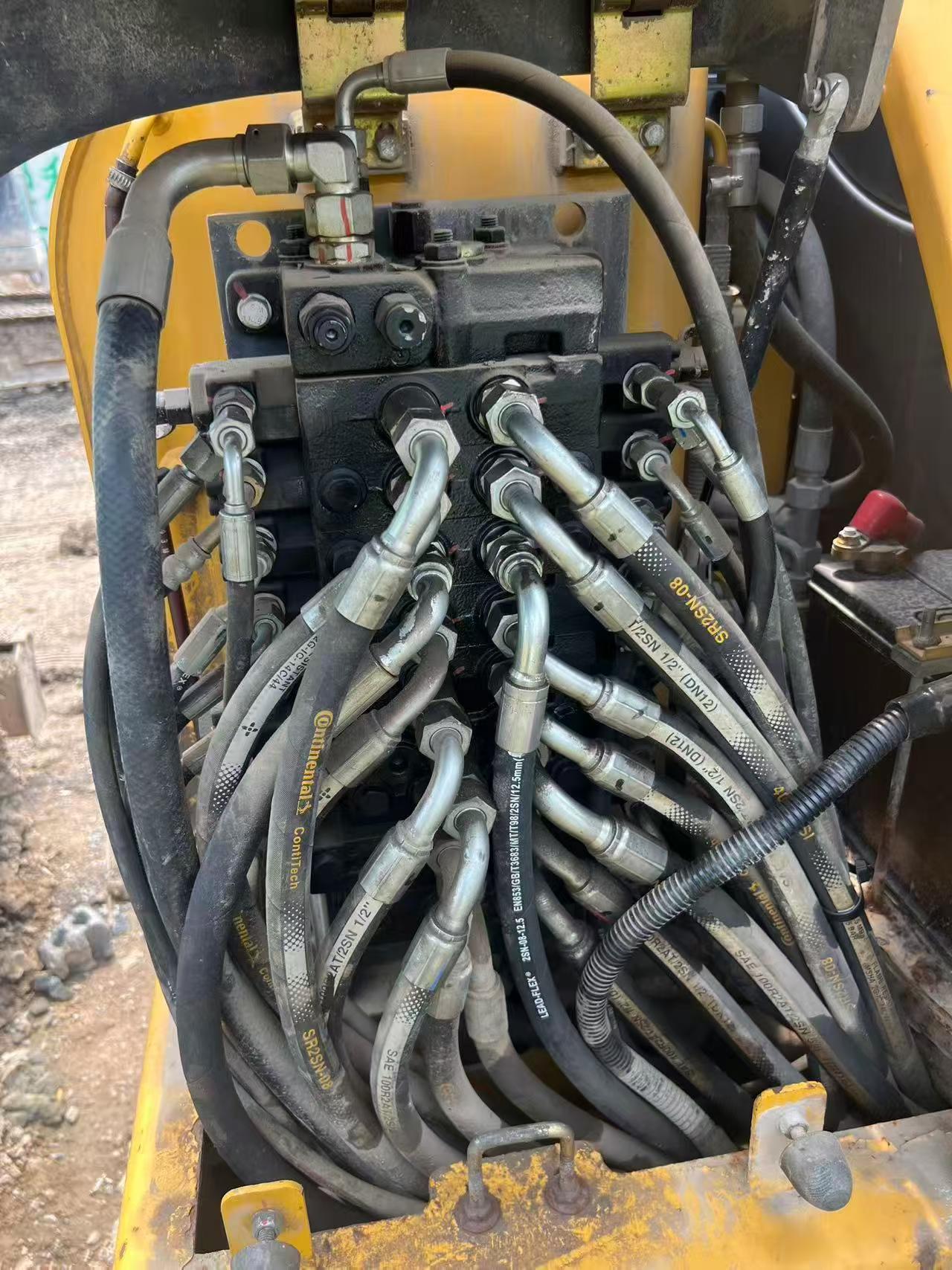 Buy XCMG XE55D Used Excavator / 3