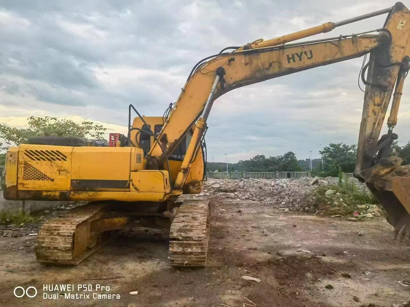 Buy Hyundai R215-7 Used Excavator / 2