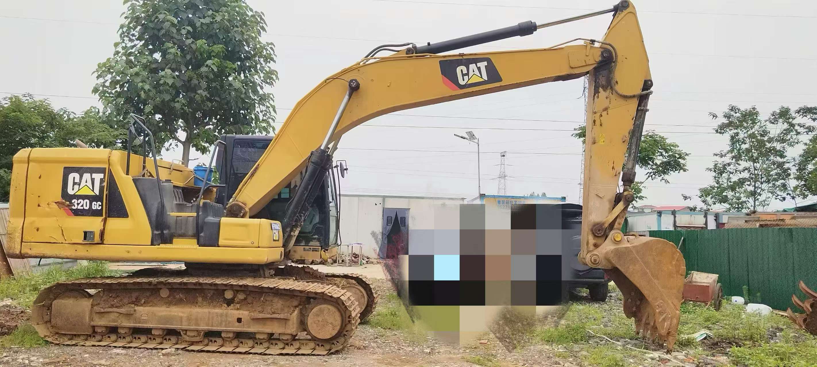 Buy Caterpillar 320GC Used Excavator / 2