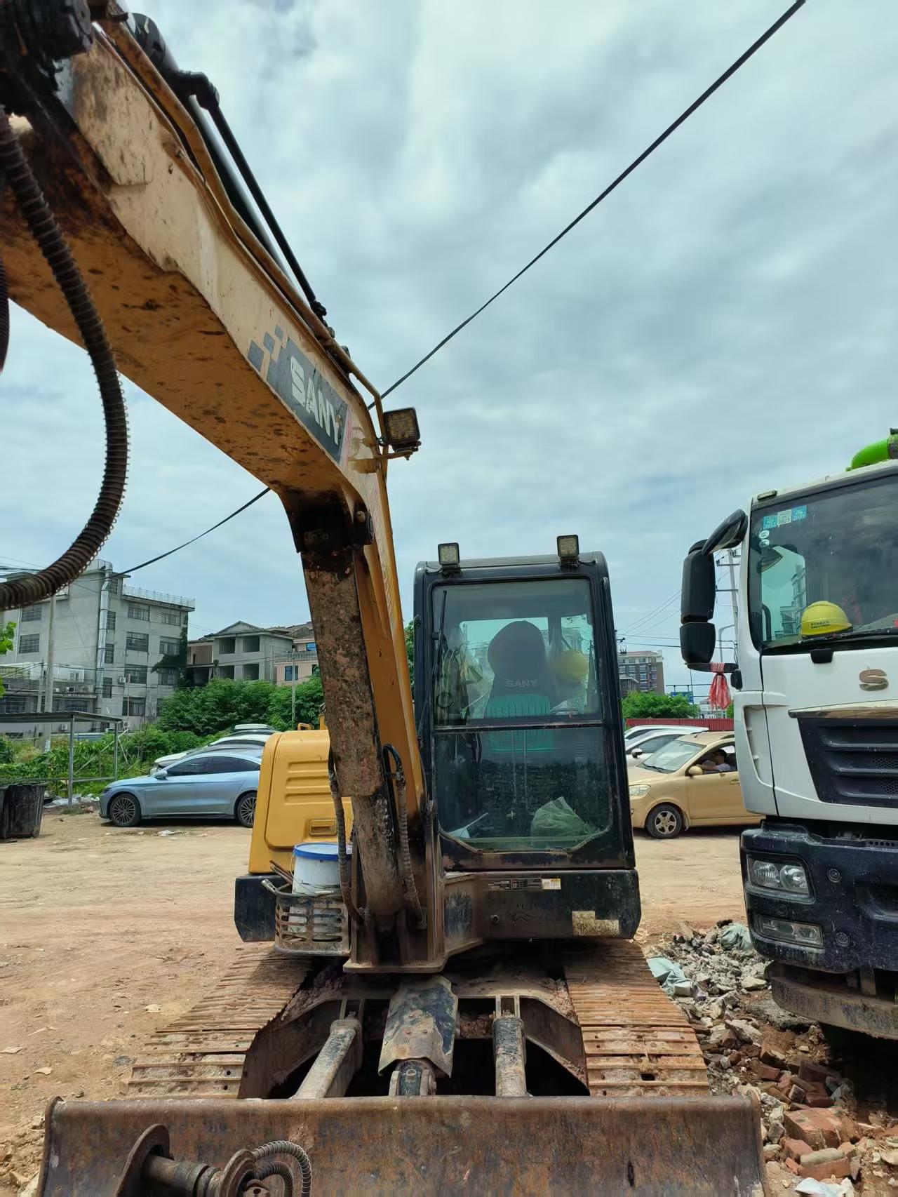 Buy Sany SY55 Used Excavator / 4