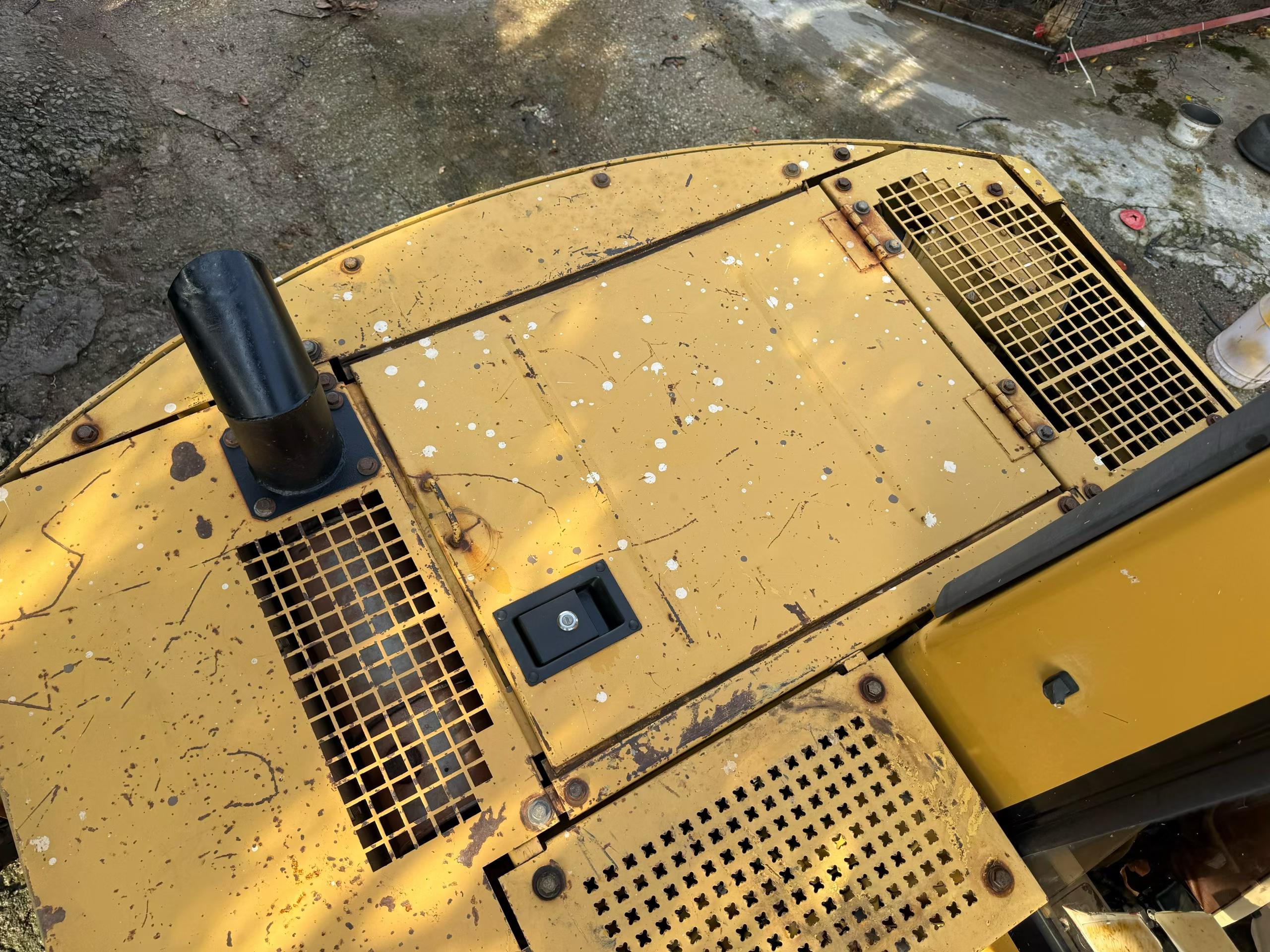 Buy Caterpillar 307B Used Excavator / 8