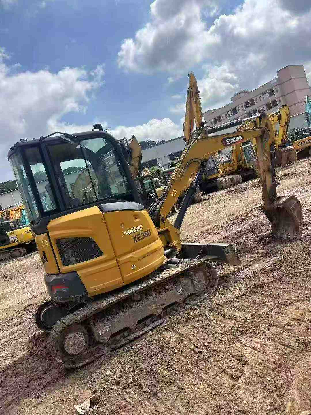 Buy XCMG XE35U Used Excavator / 2