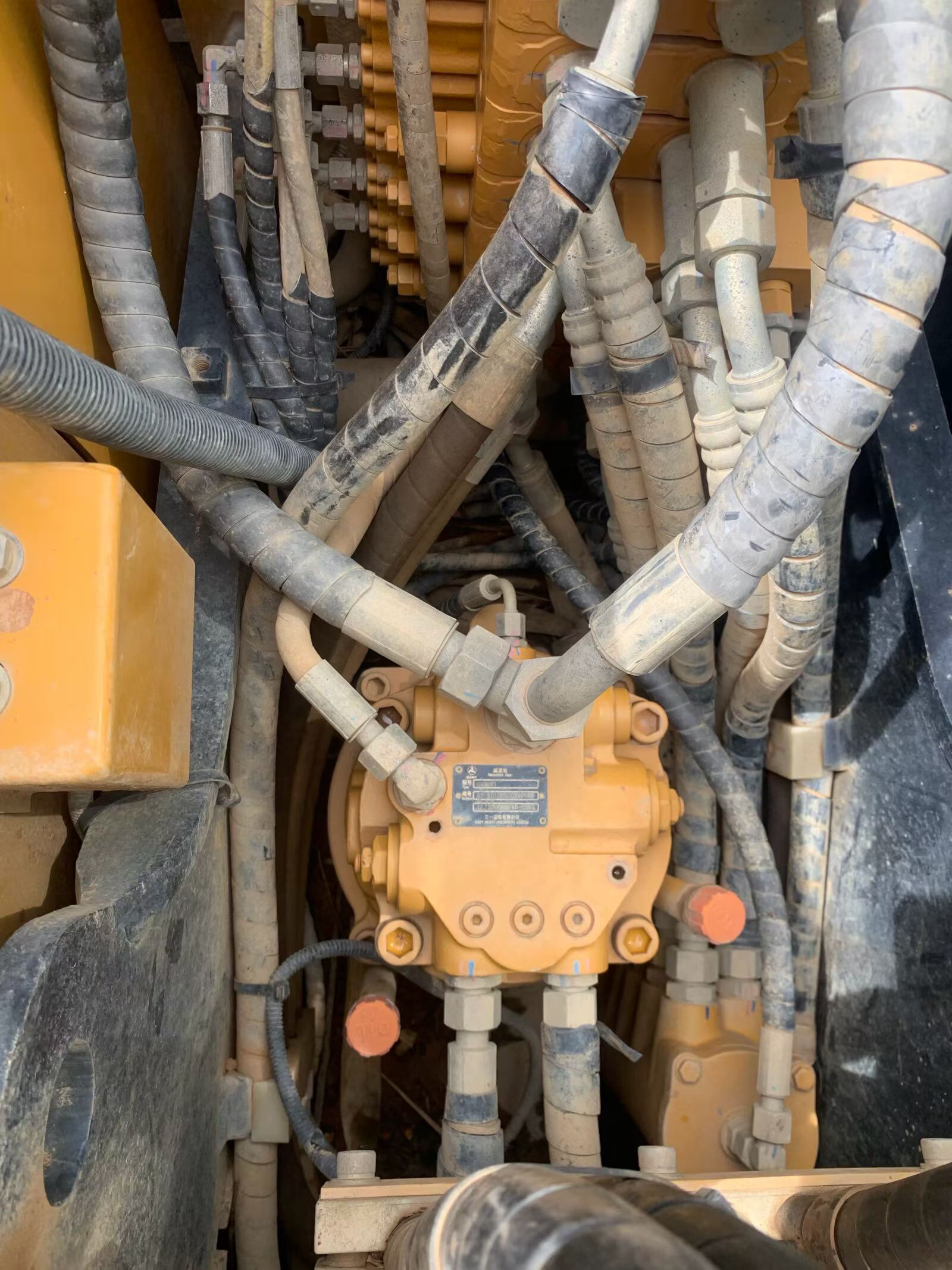 Buy Sany SY70C Used Excavator / 6